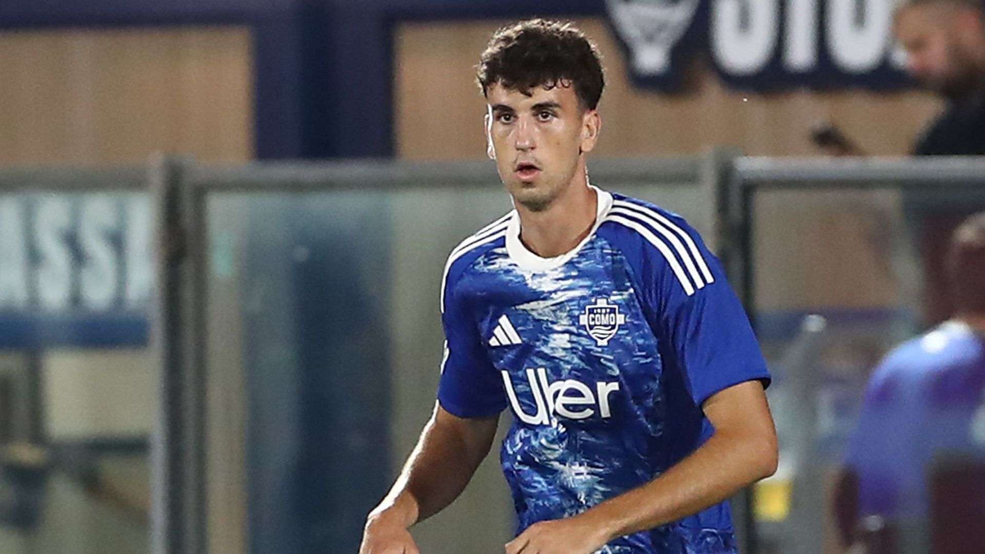 Como star not giving up on Madrid dream after meeting with Alonso  