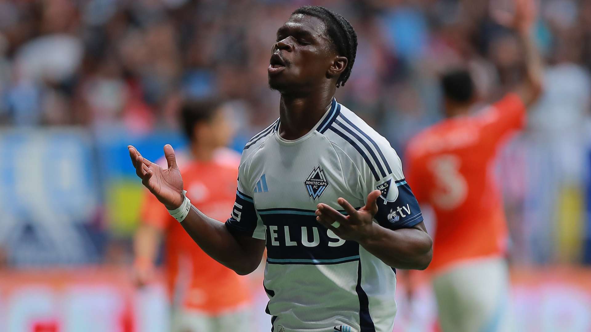 GOAL Convo: Sabbi discusses journey to MLS Cup, playing Messi  