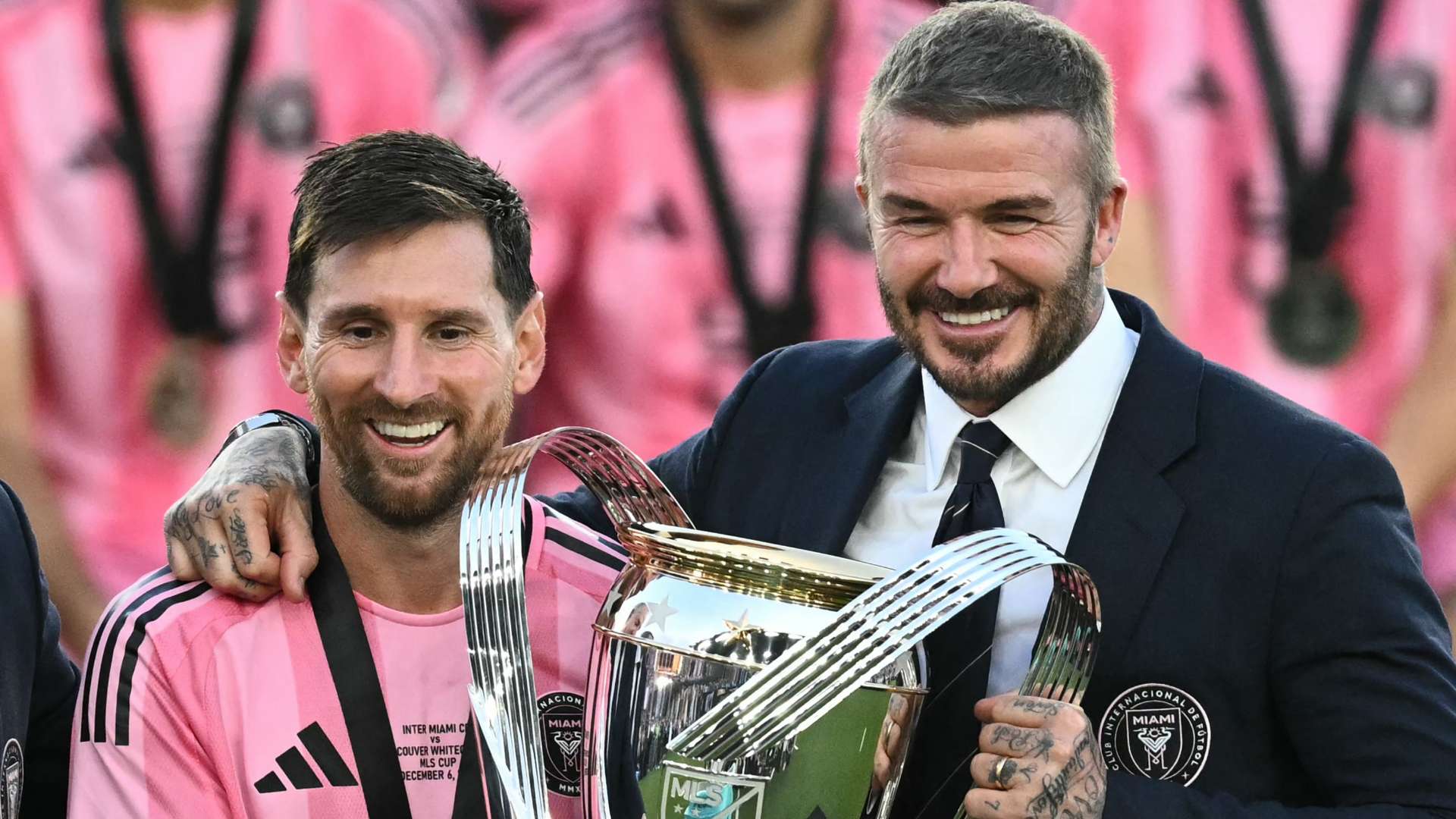 📽️ | Messi not in MLS Cup party mood as Beckham leads conga  
