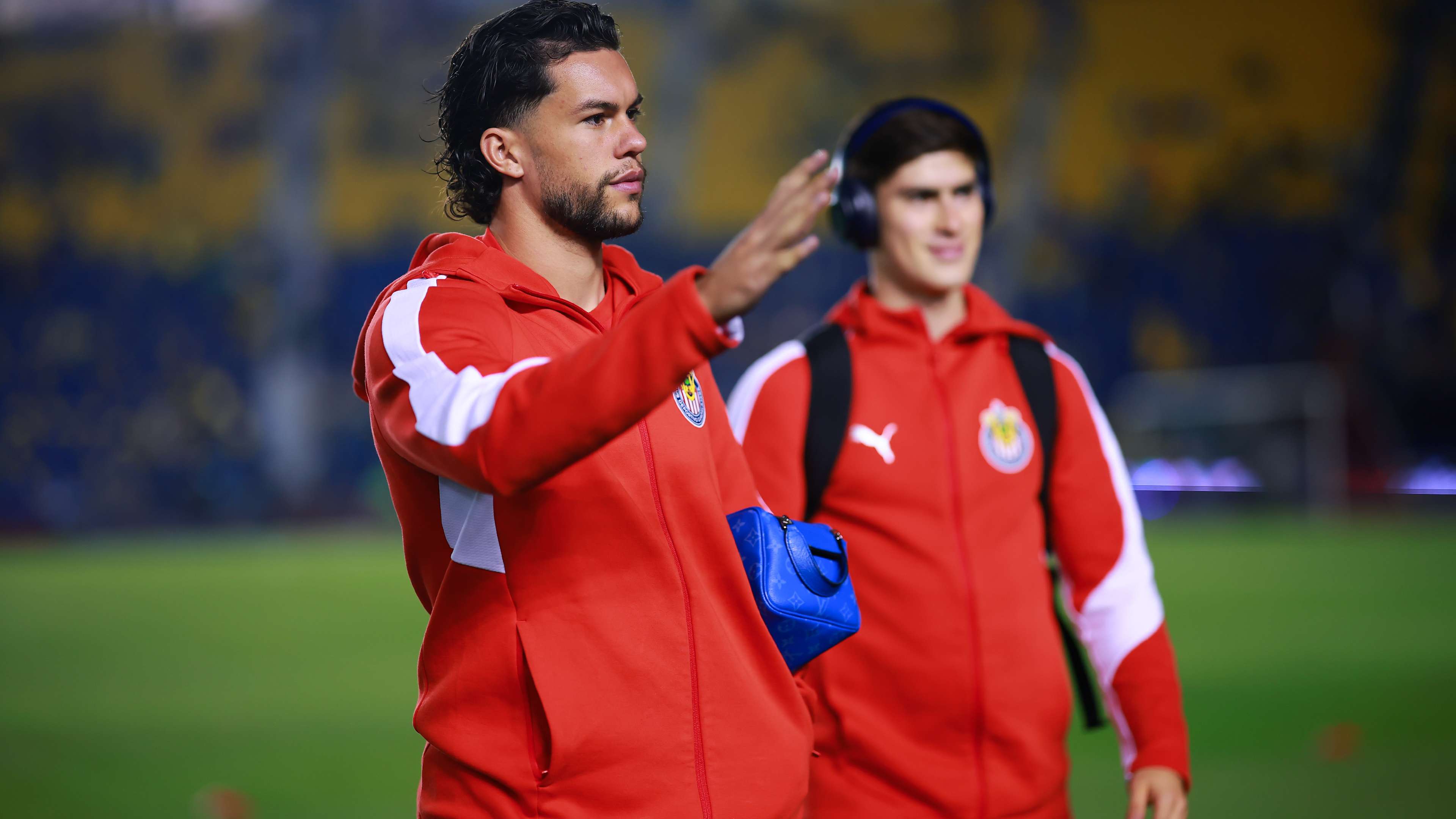 Report: USMNT's Cowell set for loan with the NYRB from Chivas  