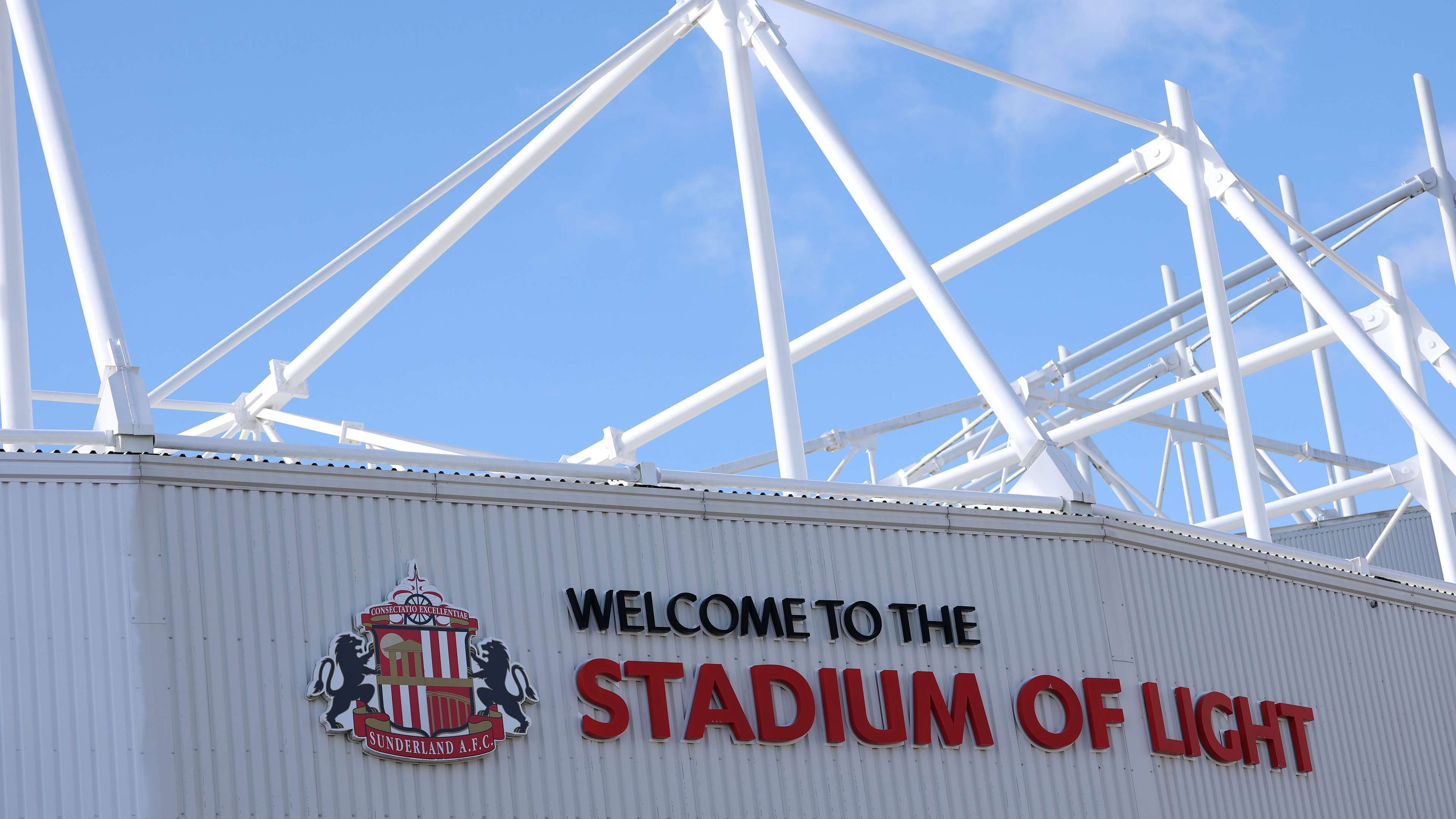 Sunderland pay tribute to legend Rowell after sad passing  