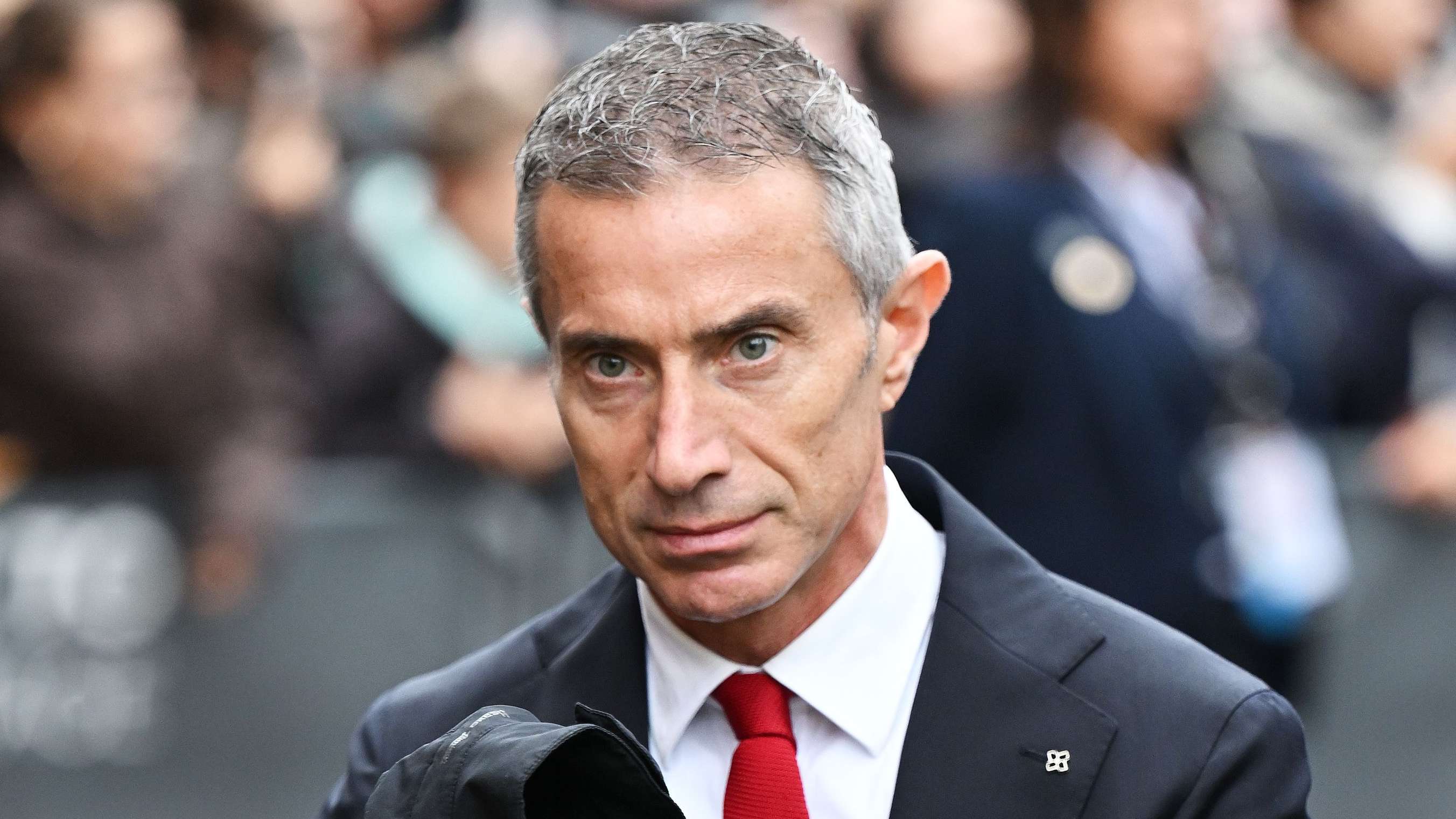 Arsenal 'confident' of tying key man to new contract  