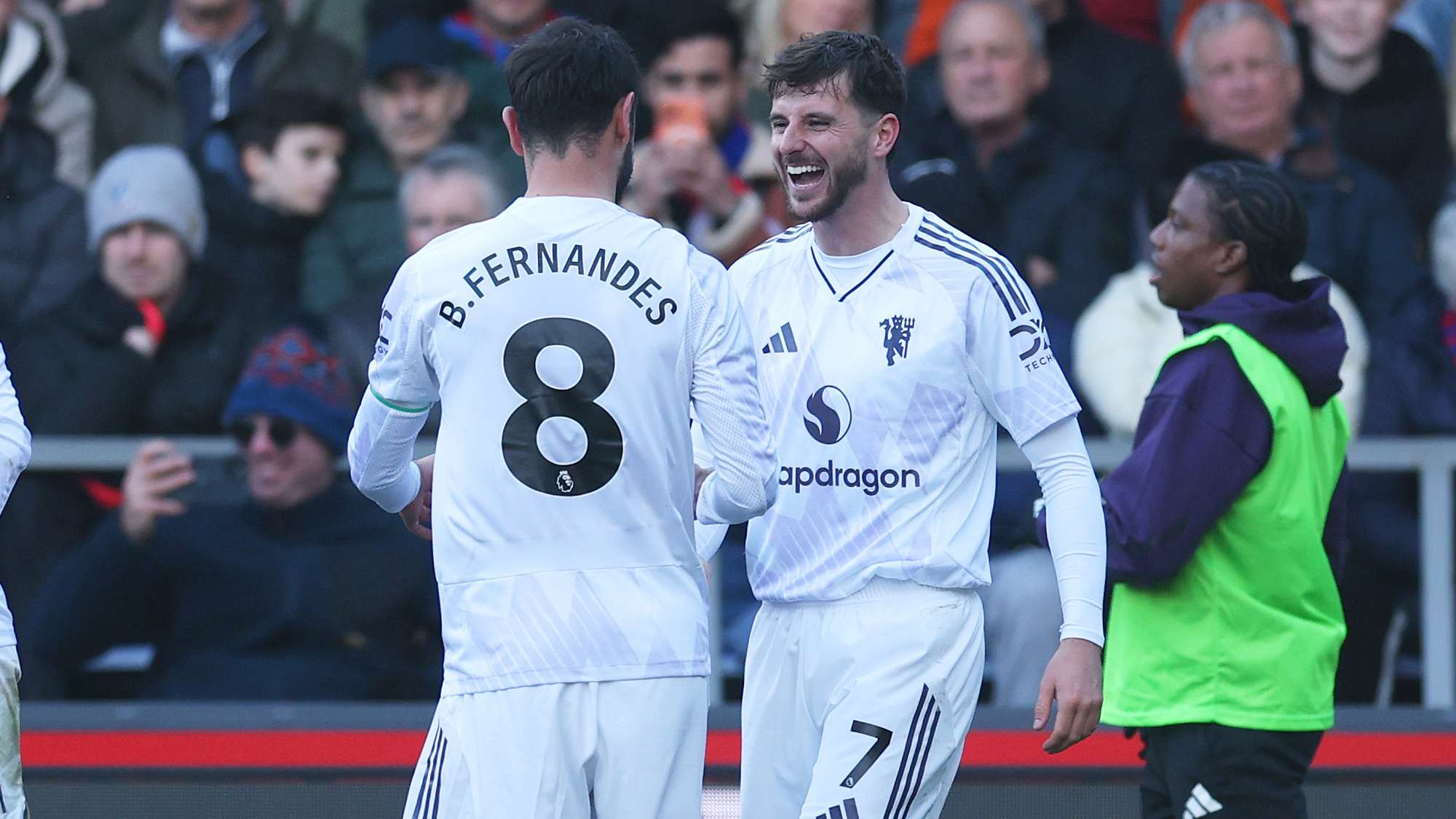 Man Utd match-winner Mount earns 'great player' praise from Fernandes  