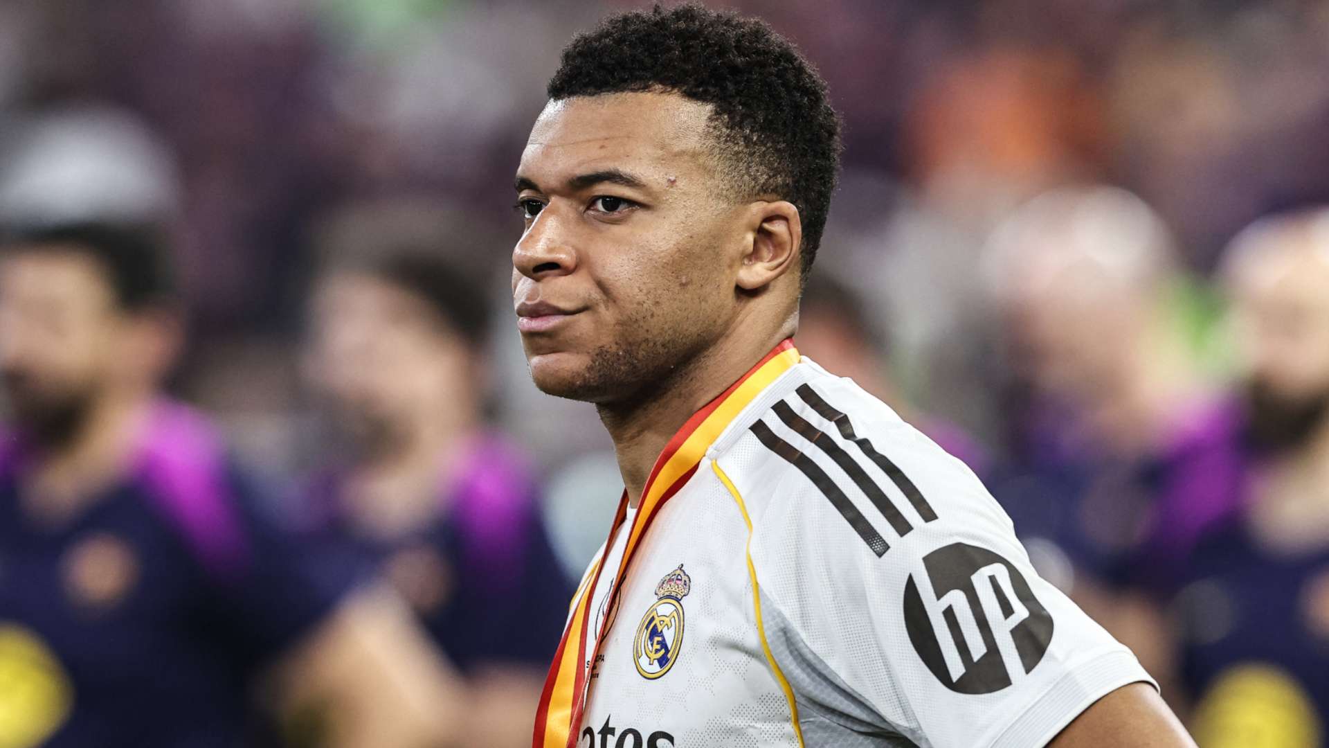 📽️ | Mbappe urges Real NOT to give Barca a guard of honour  