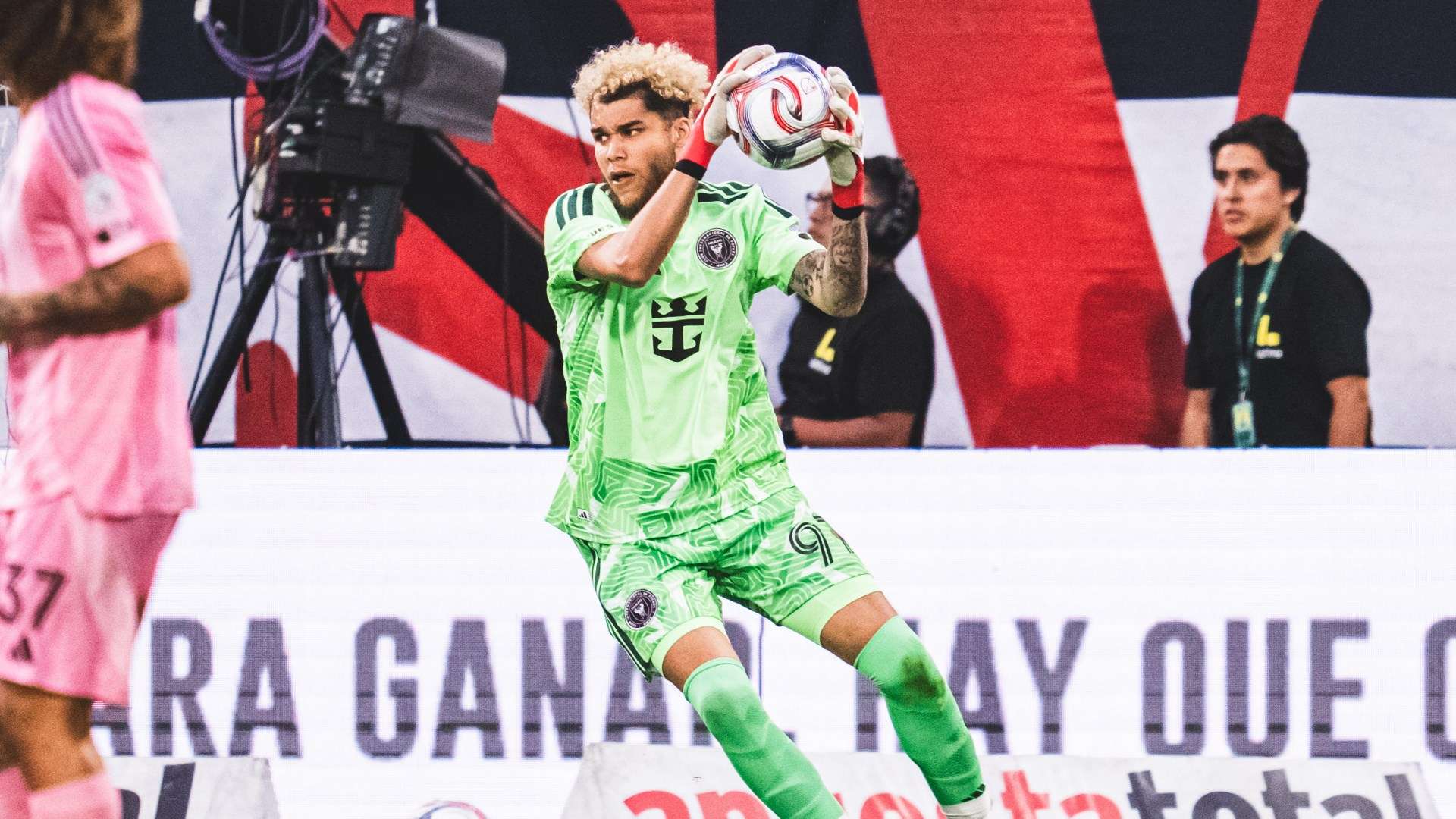 'Best players in the world' - St. Clair on moving to Messi's Miami  