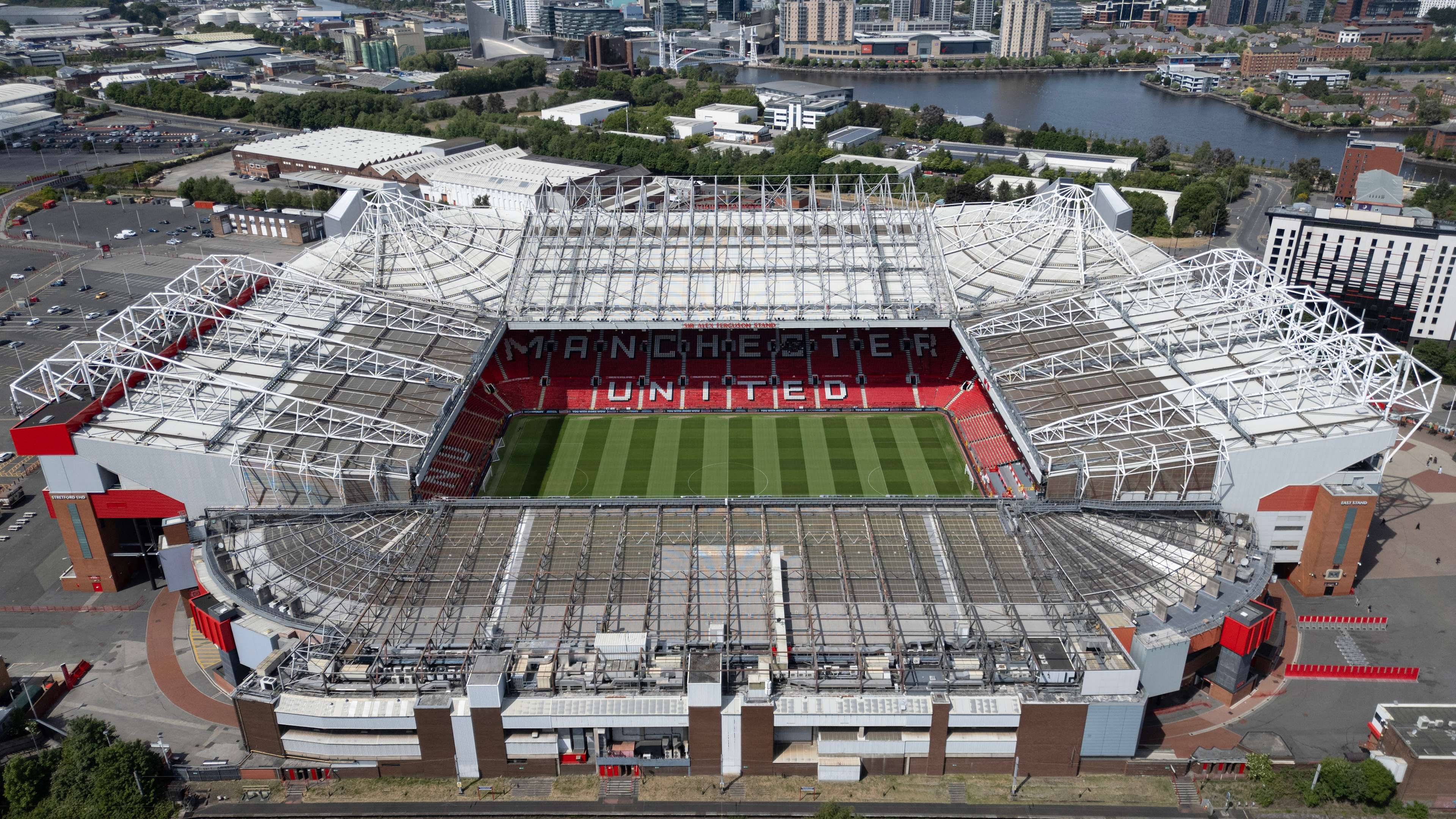 Man Utd to create new TV series similar to The Crown  