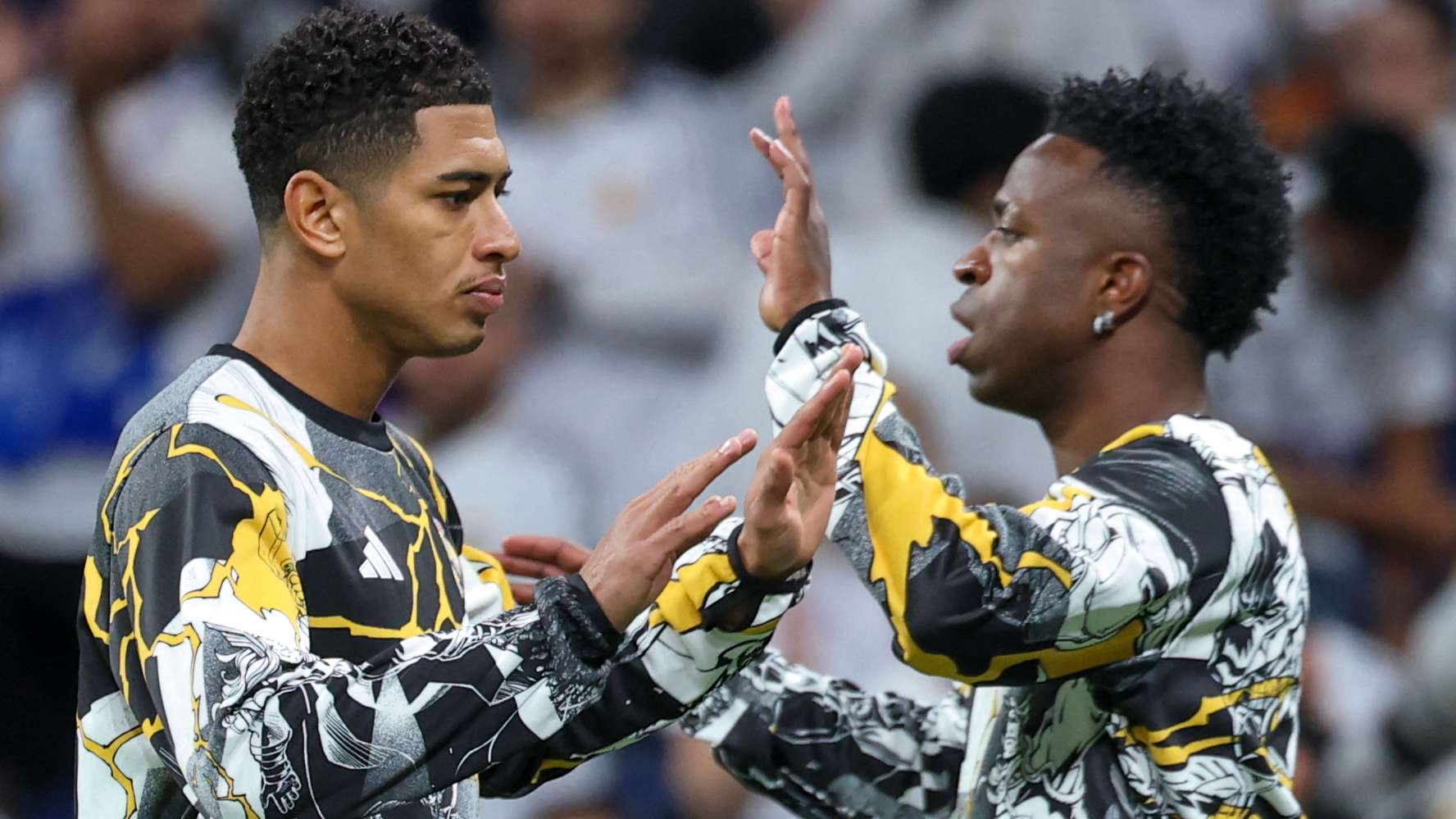 Vinicius and Bellingham BOOED by furious Real Madrid fans  