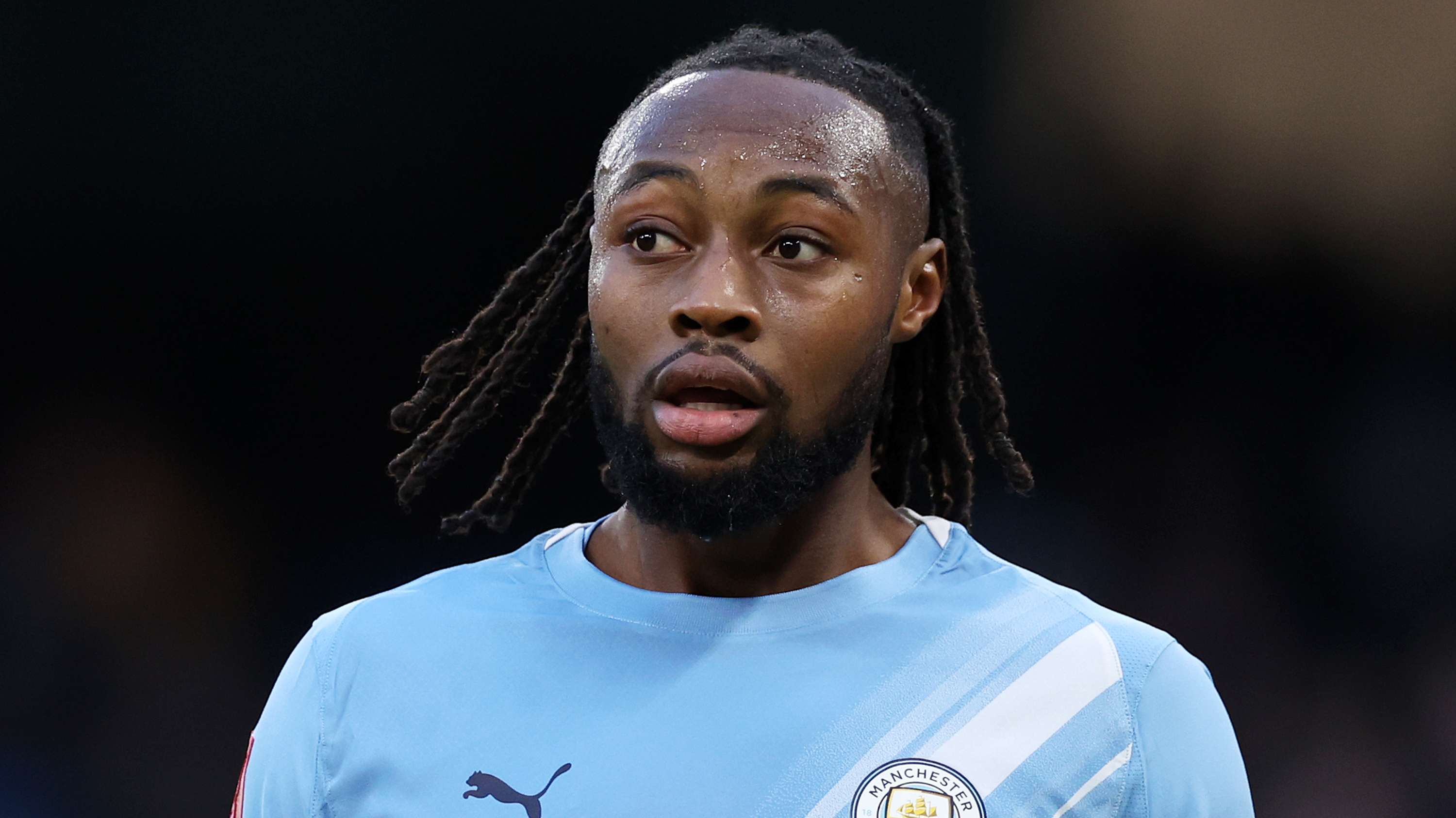 Howe takes aim at rule allowing Semenyo to play for Man City in Carabao Cup  