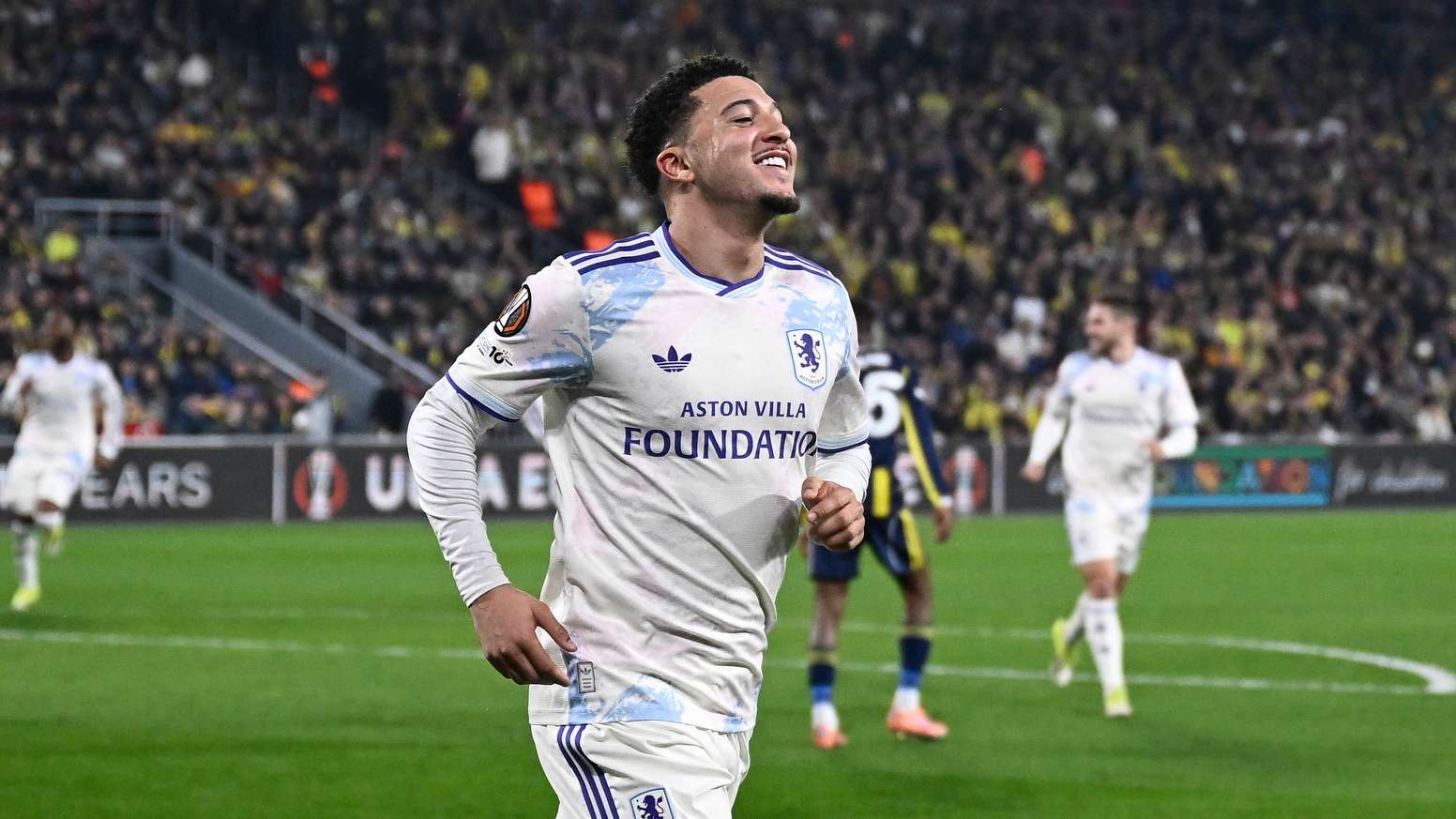 Shots fired! Sancho takes aim at Man Utd managers with Emery love-in  