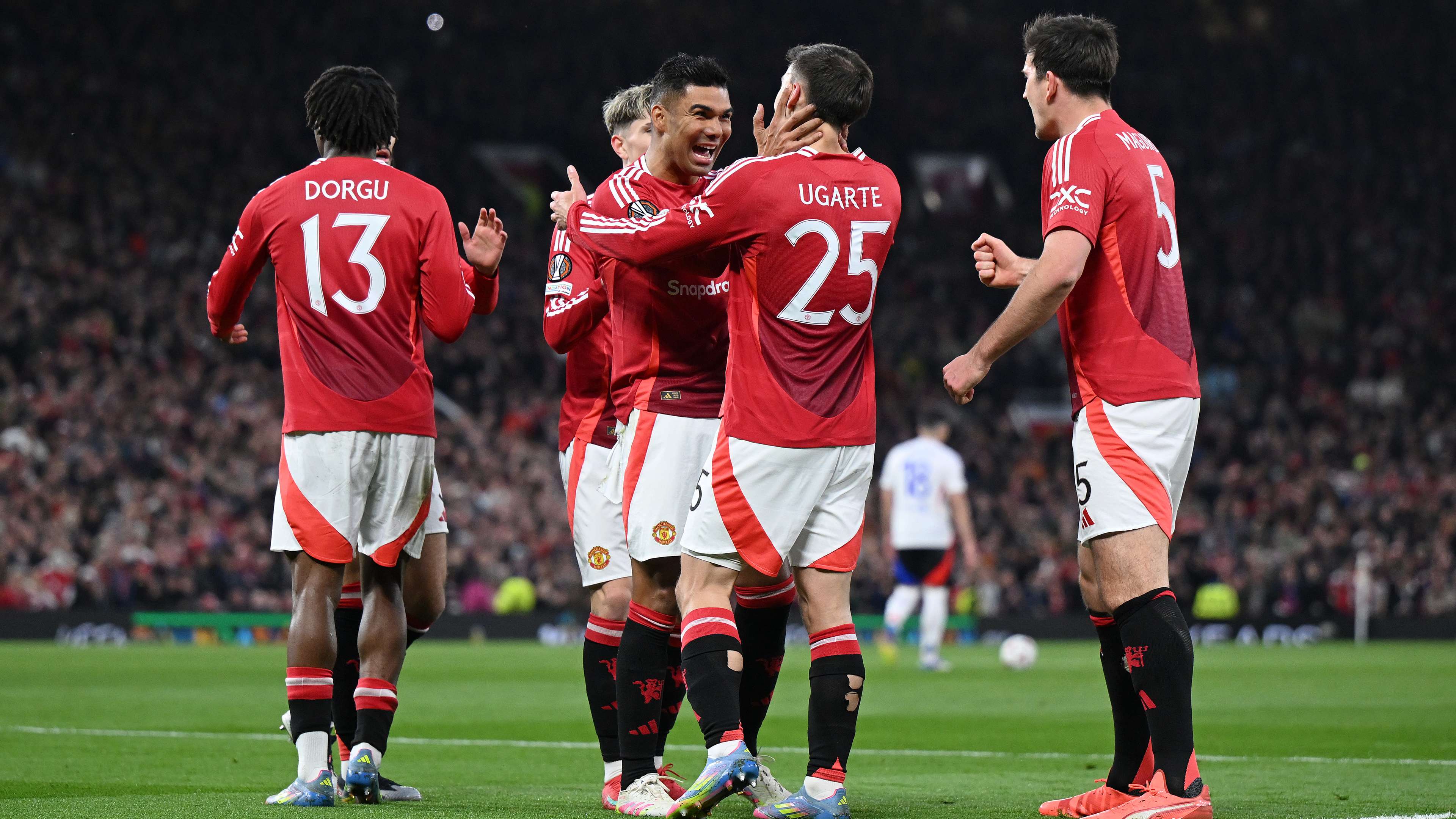 Man Utd need midfield rebuild as Neville expects summer exit  