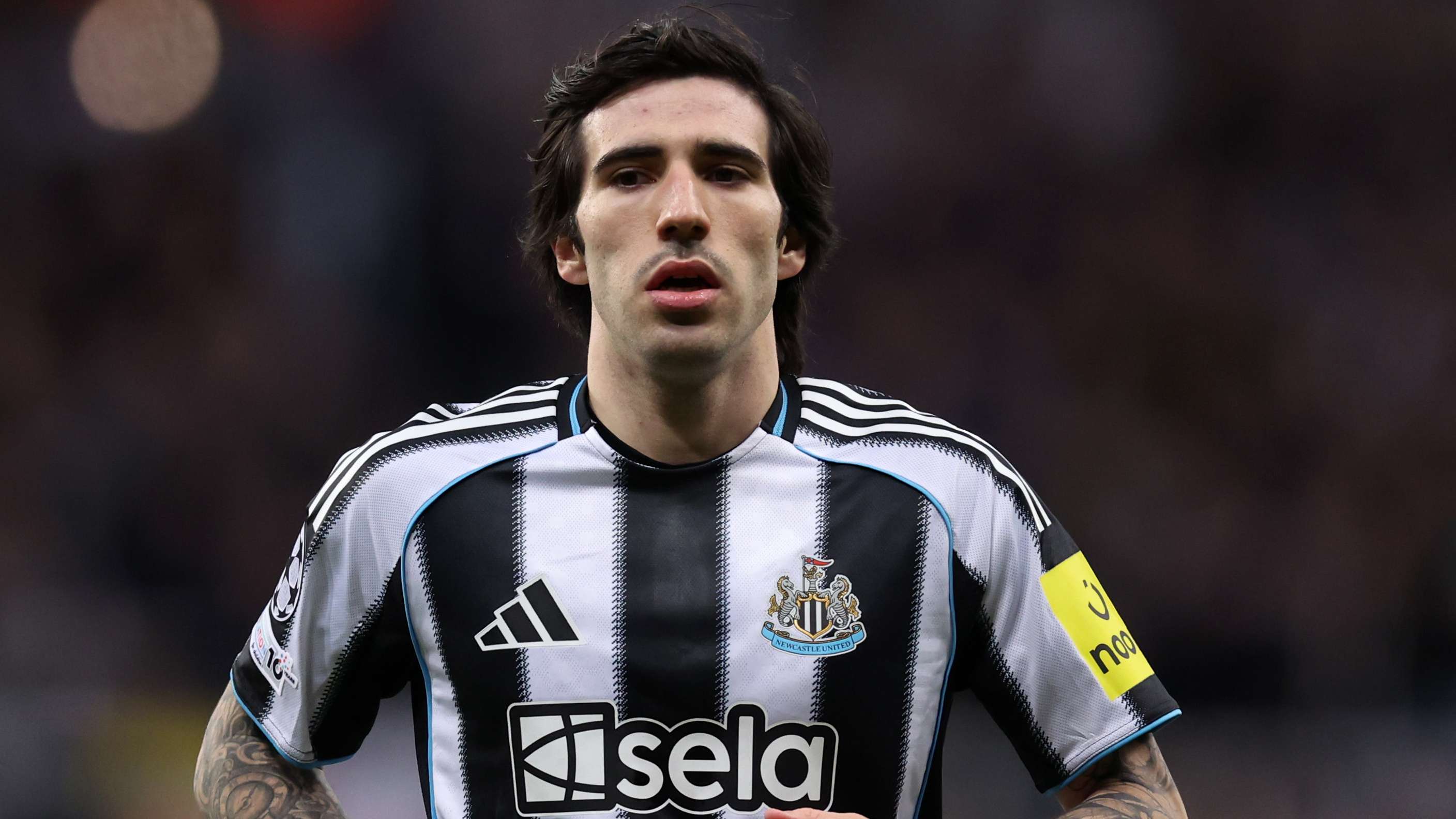 Newcastle CEO reveals stance on potential Tonali sale amid Man Utd interest  