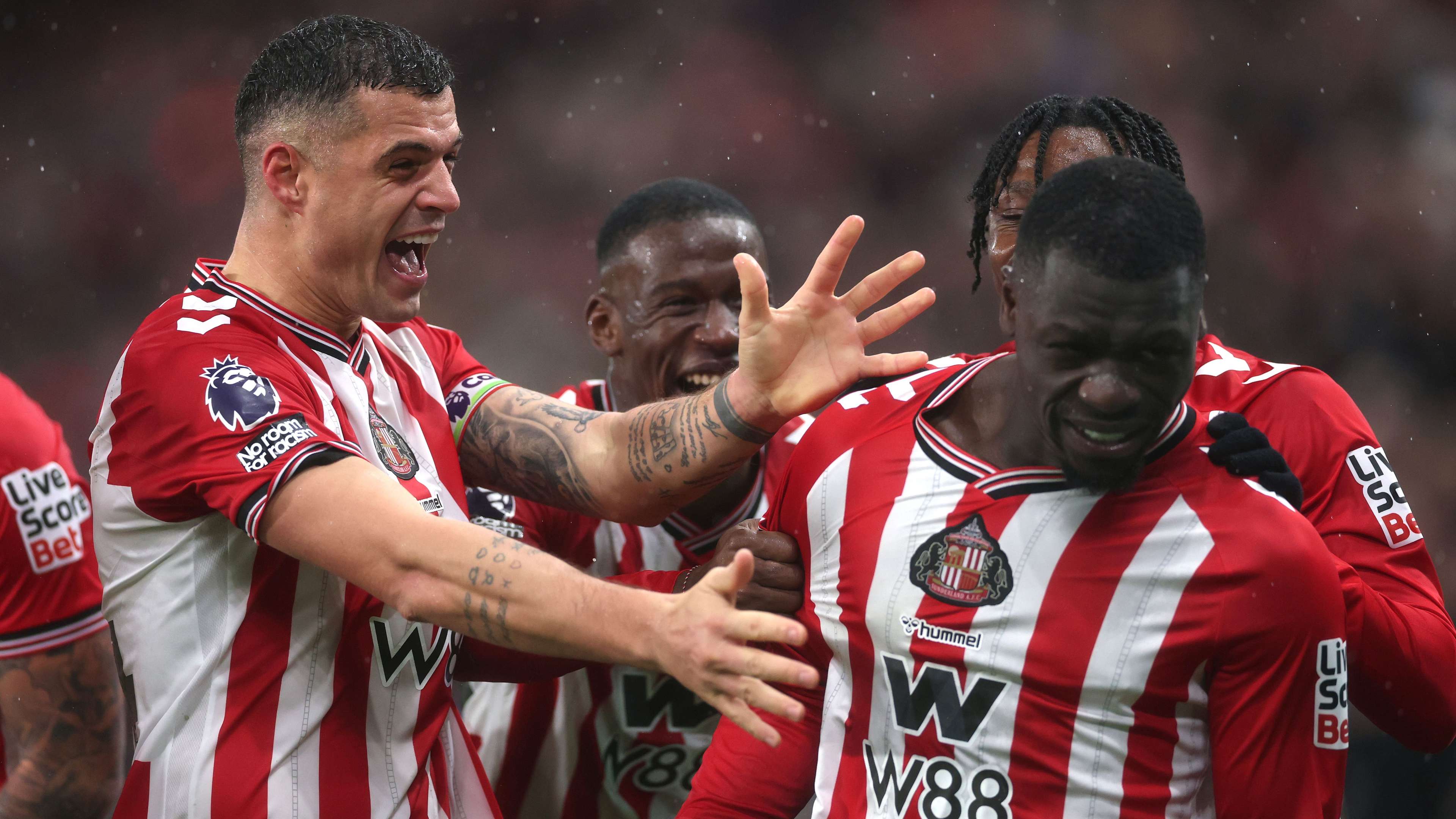 Bayern Munich exploring shock transfer swoop for new Premier League star  