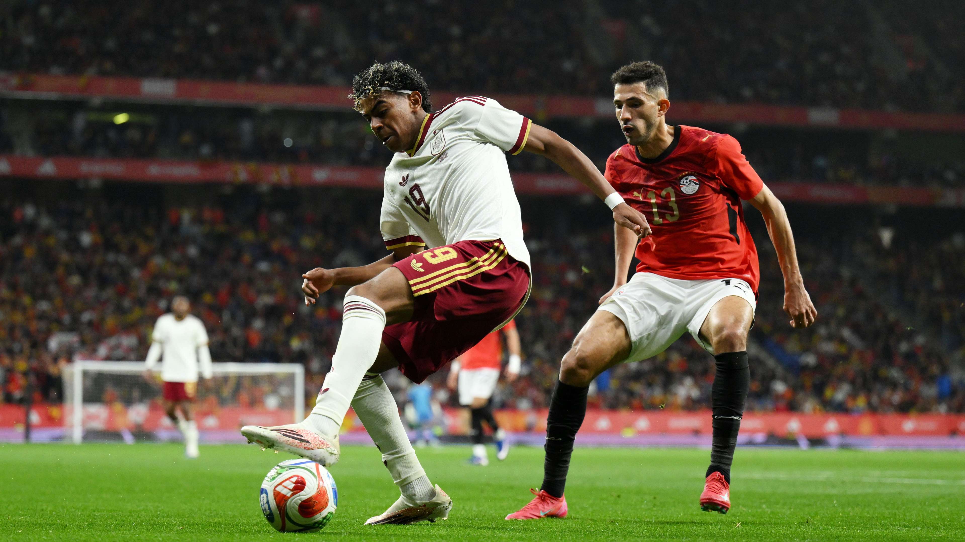 Moroccan star on the Egypt match incident: A lack of respect for religions... but Spain isn’t racist  