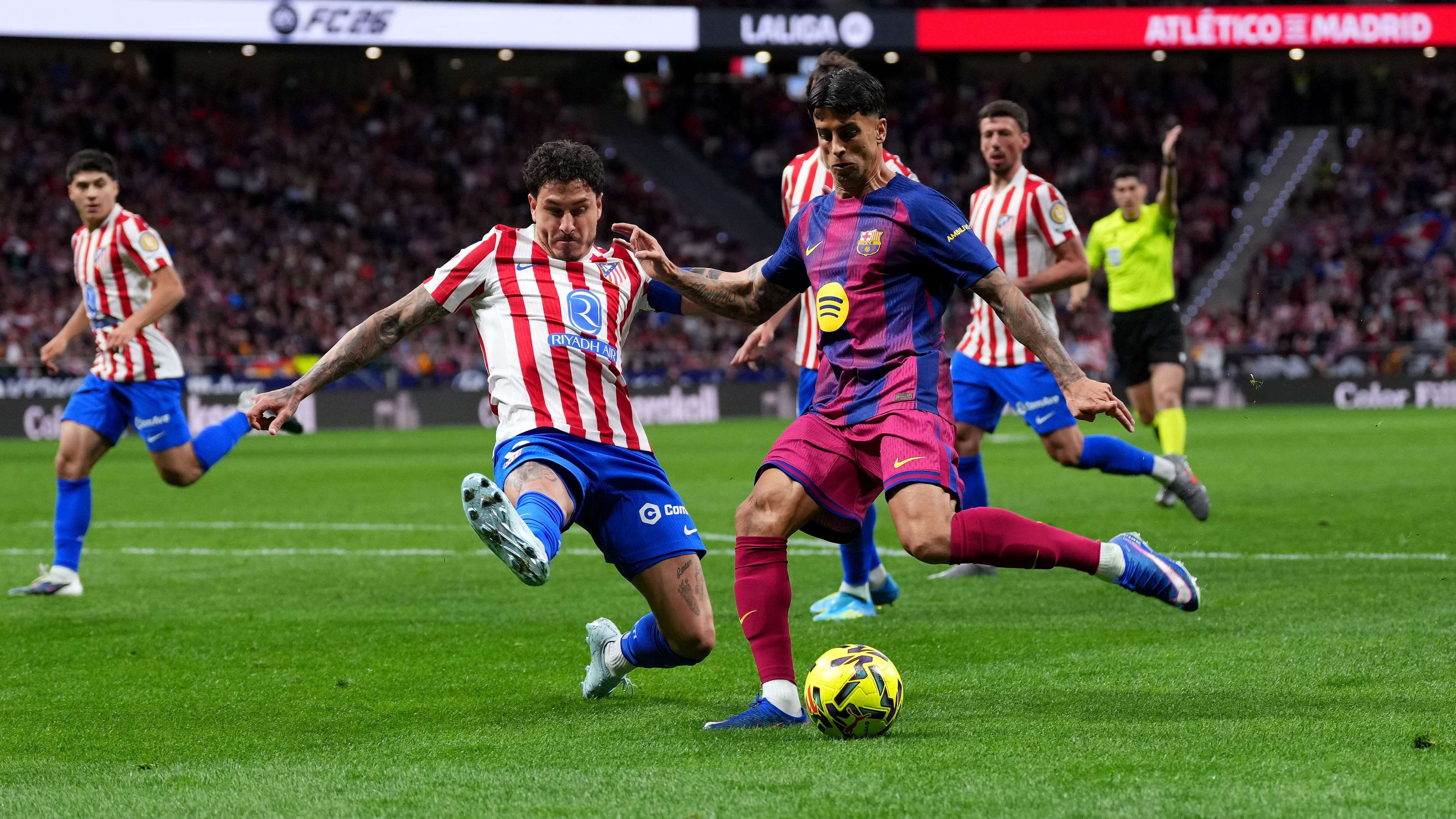 The dressing room stands by Cancelo… and Barcelona await a gift from Al-Hilal  