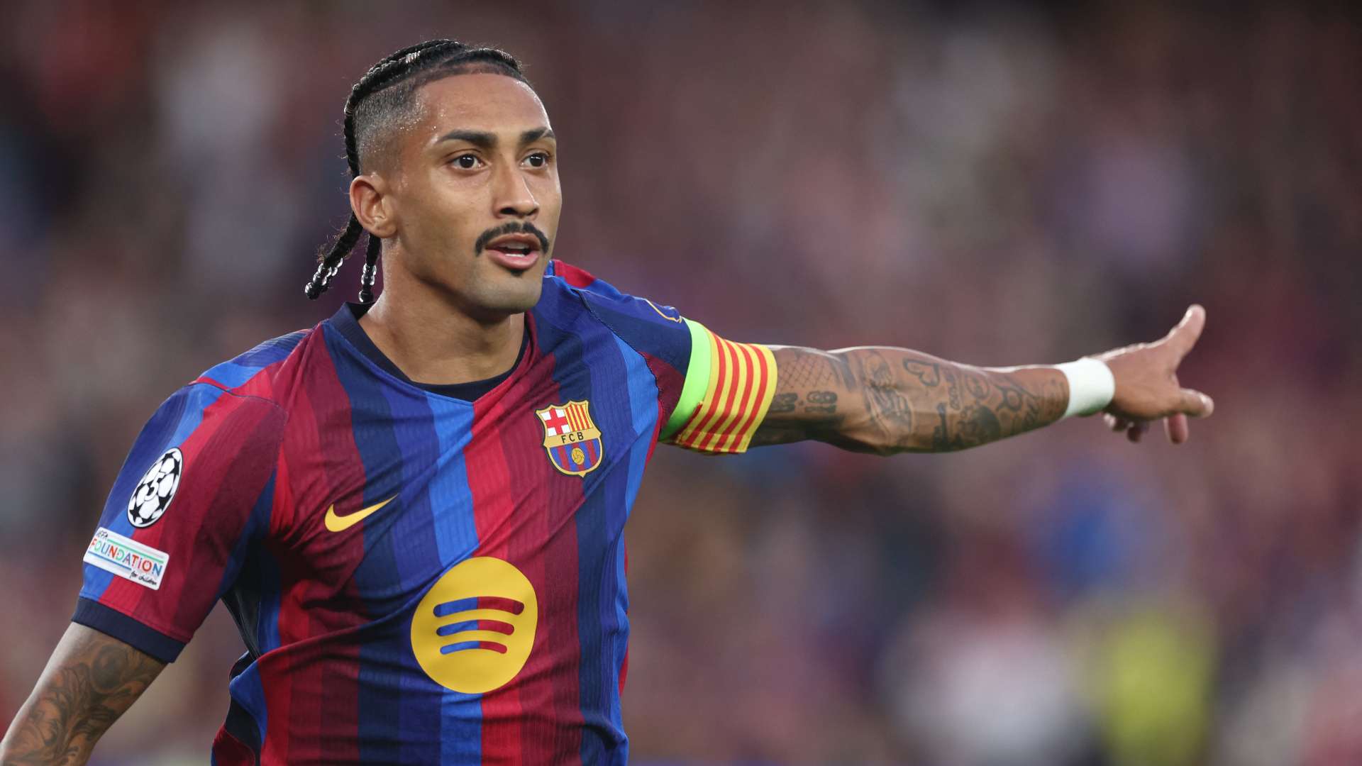 Raphinha wants to sign new Barcelona contract and retire  