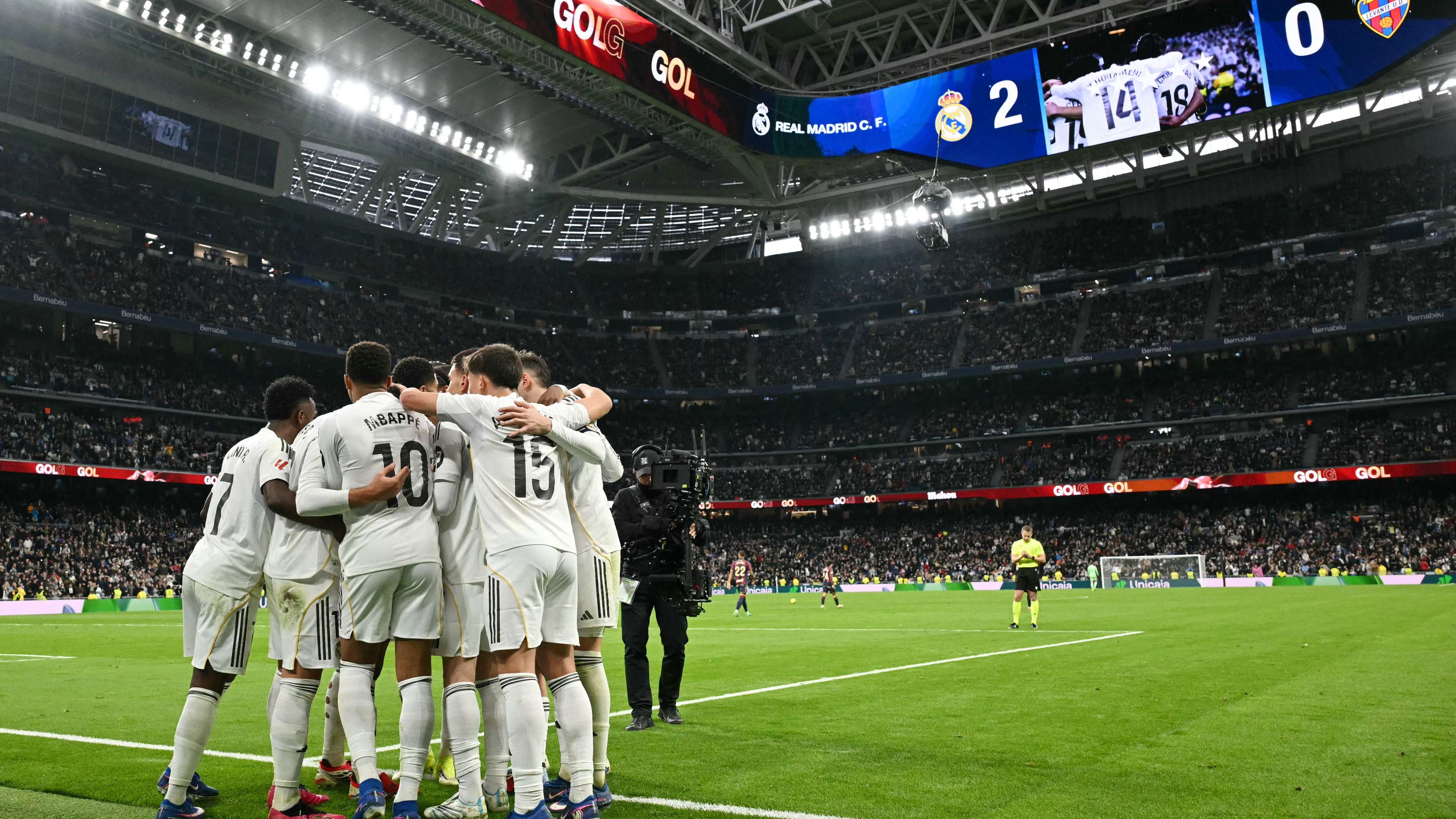 Four-month absence: Real Madrid officially announce their star will undergo surgery  