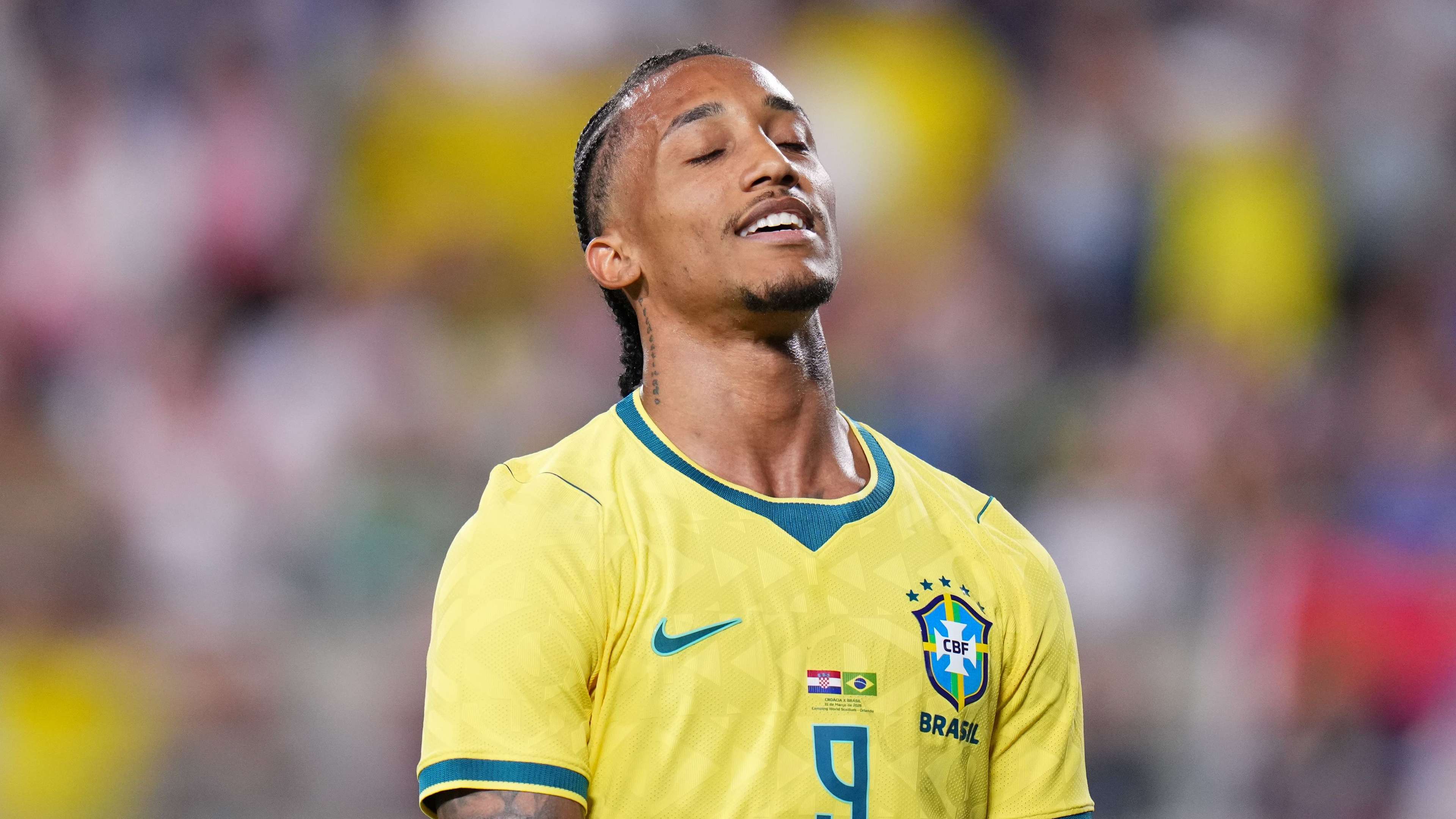 Martinelli replaces injured Pedro in Brazil squad  