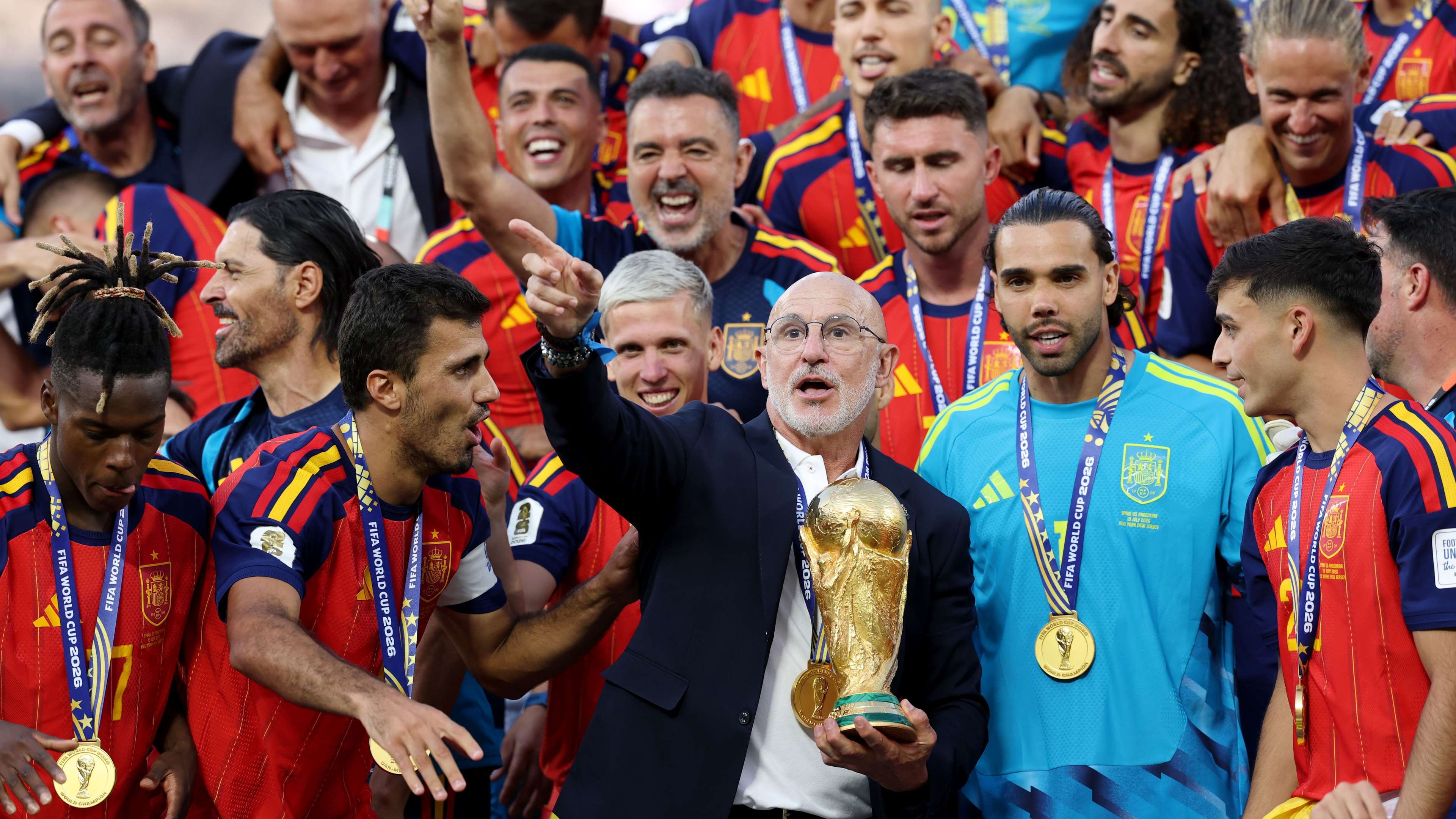 Officially: Spain reward Luis de la Fuente with a historic contract  