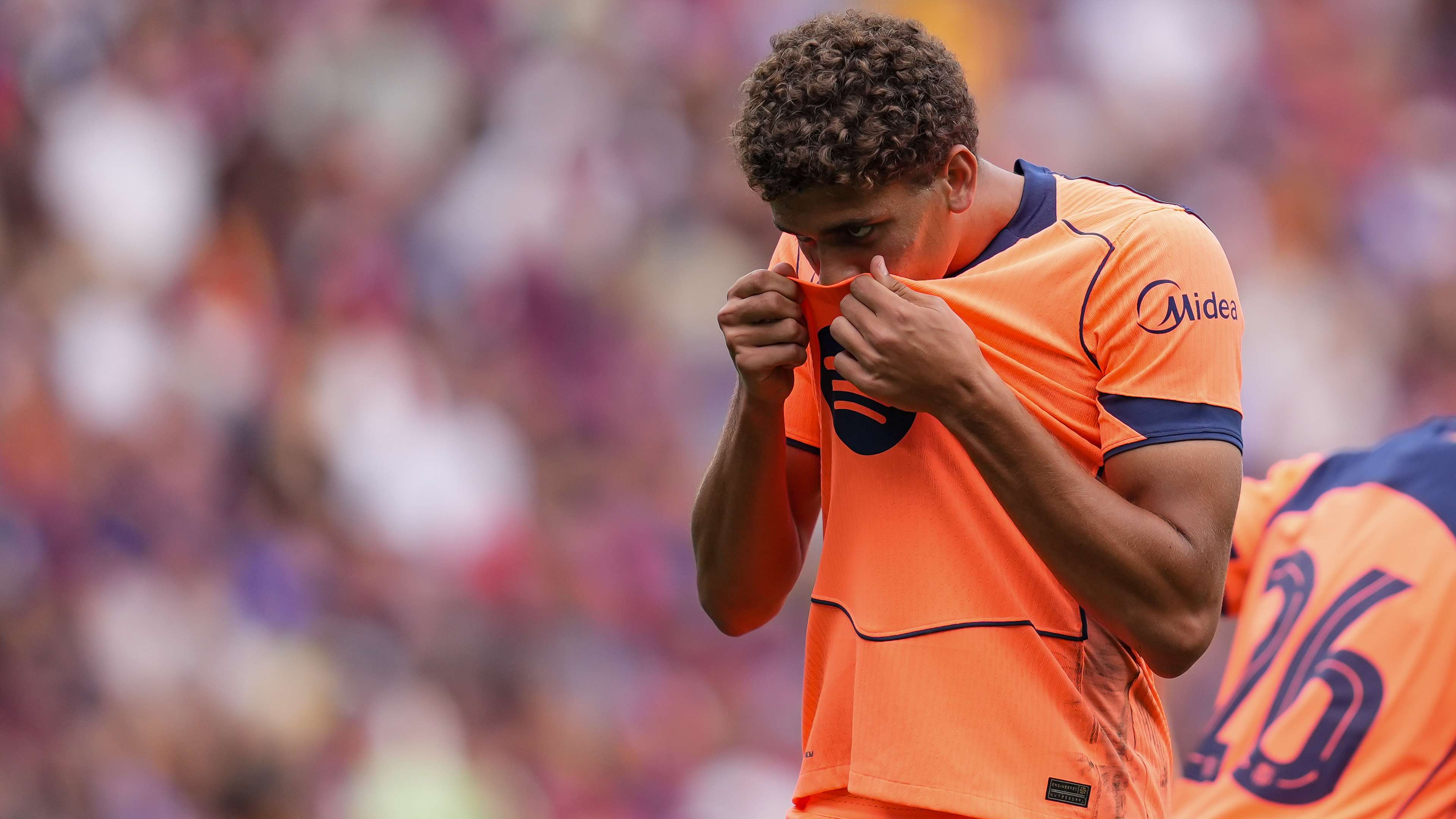 A super hat-trick threatens Hamza Abdul Karim: a new rival ignites Barcelona's attack  