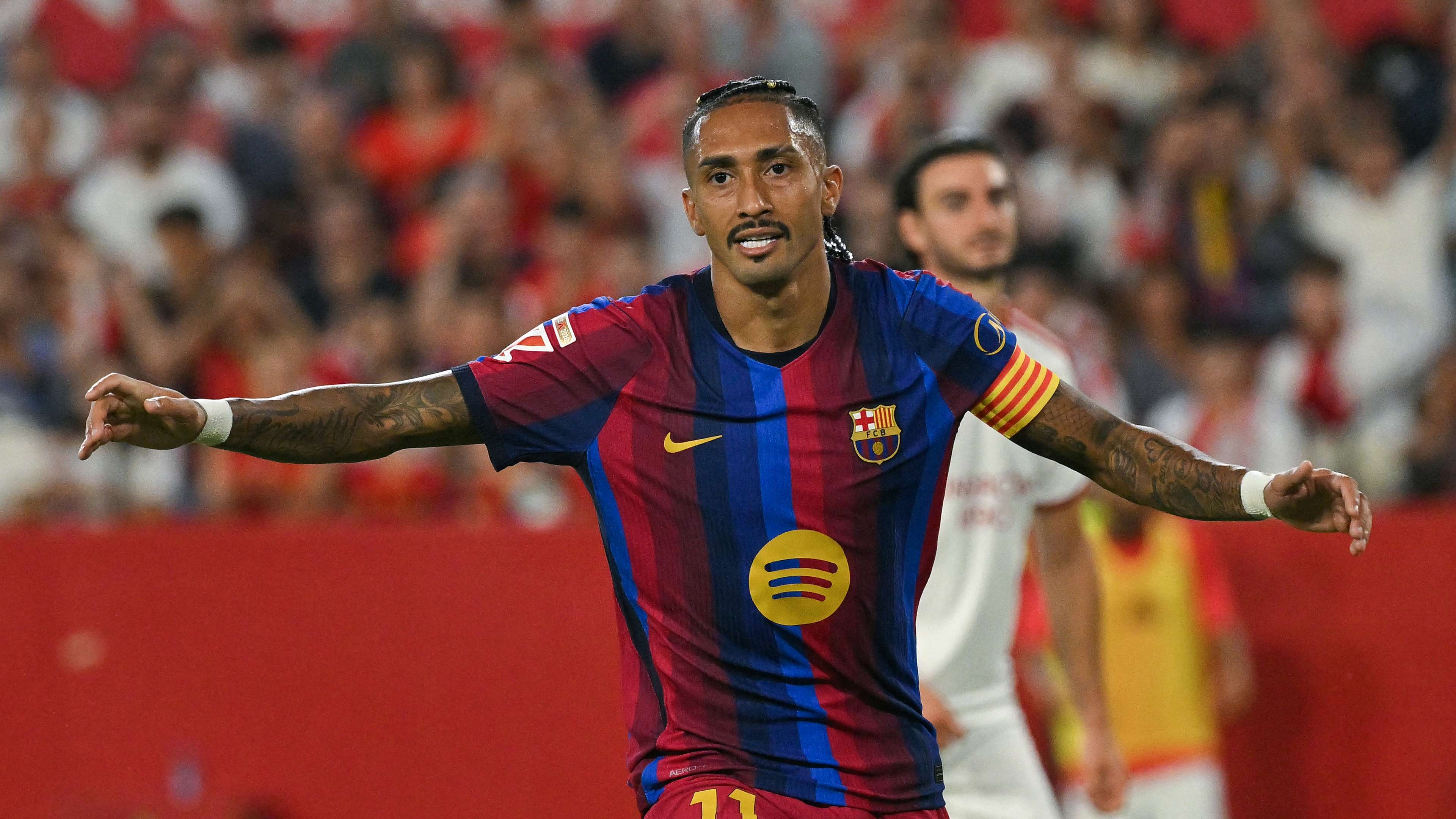 Ravinha "the terrifying" outperforms Real Madrid's entire attack: and topples Messi's record  