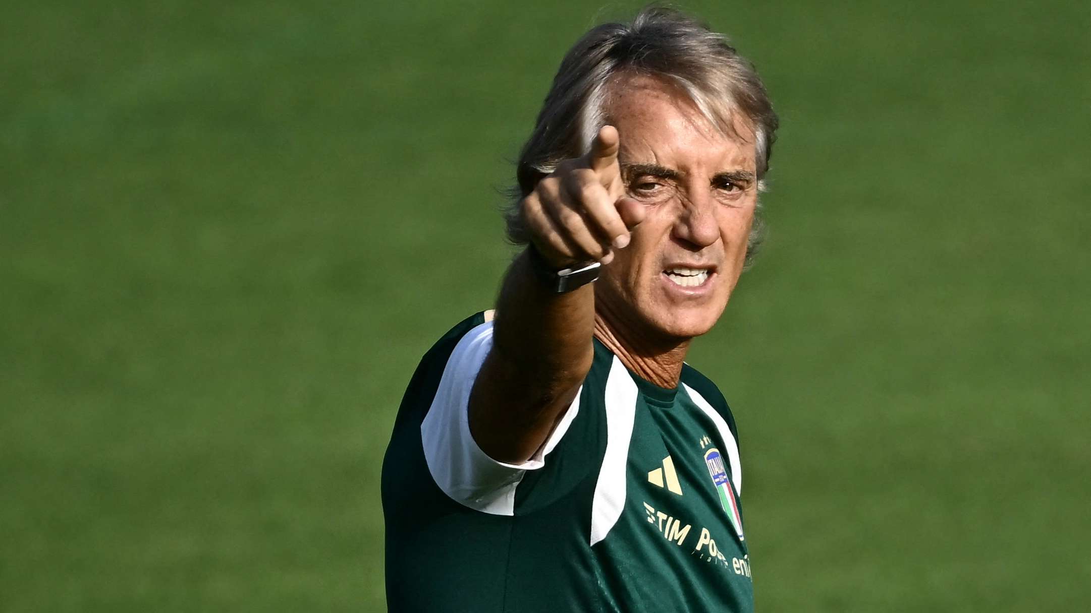 Mancini lays out secret plan to restore Italy's glories  