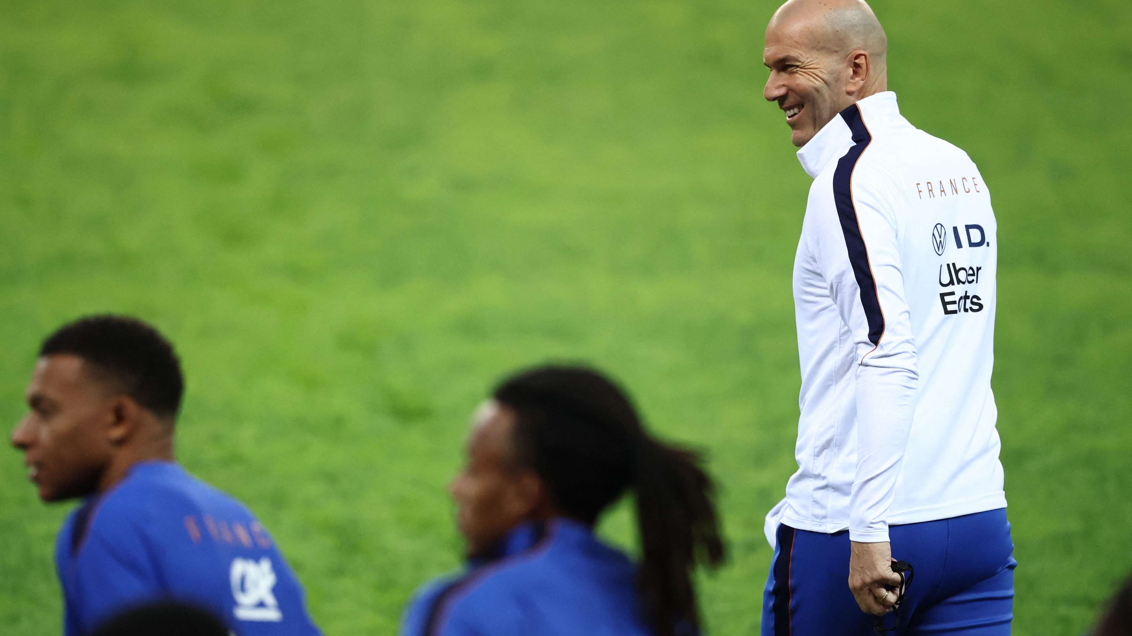 Zidane's first official line-up: striking changes  