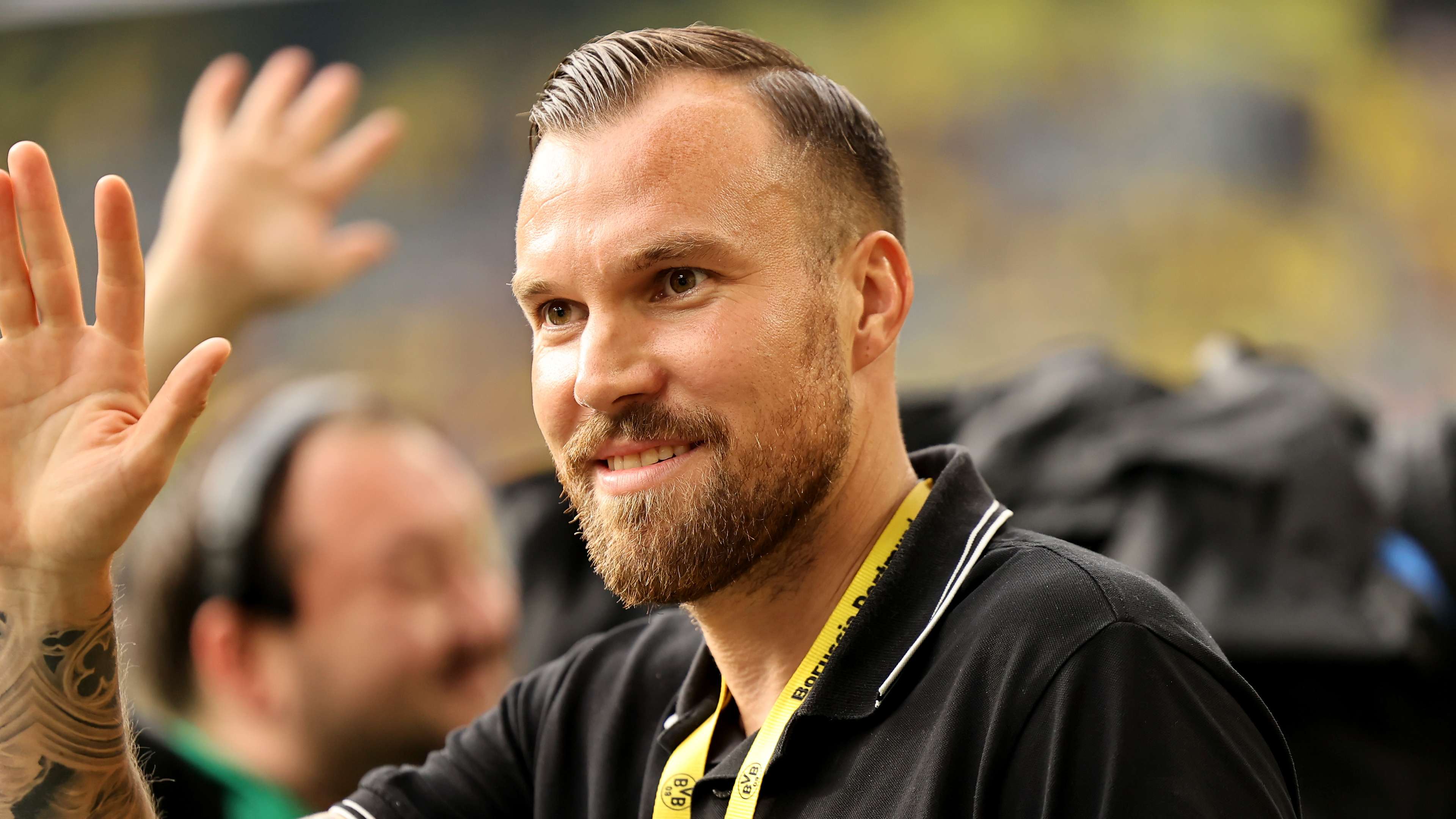 "It has to do with honour": Großkreutz attacks Schalke icon  