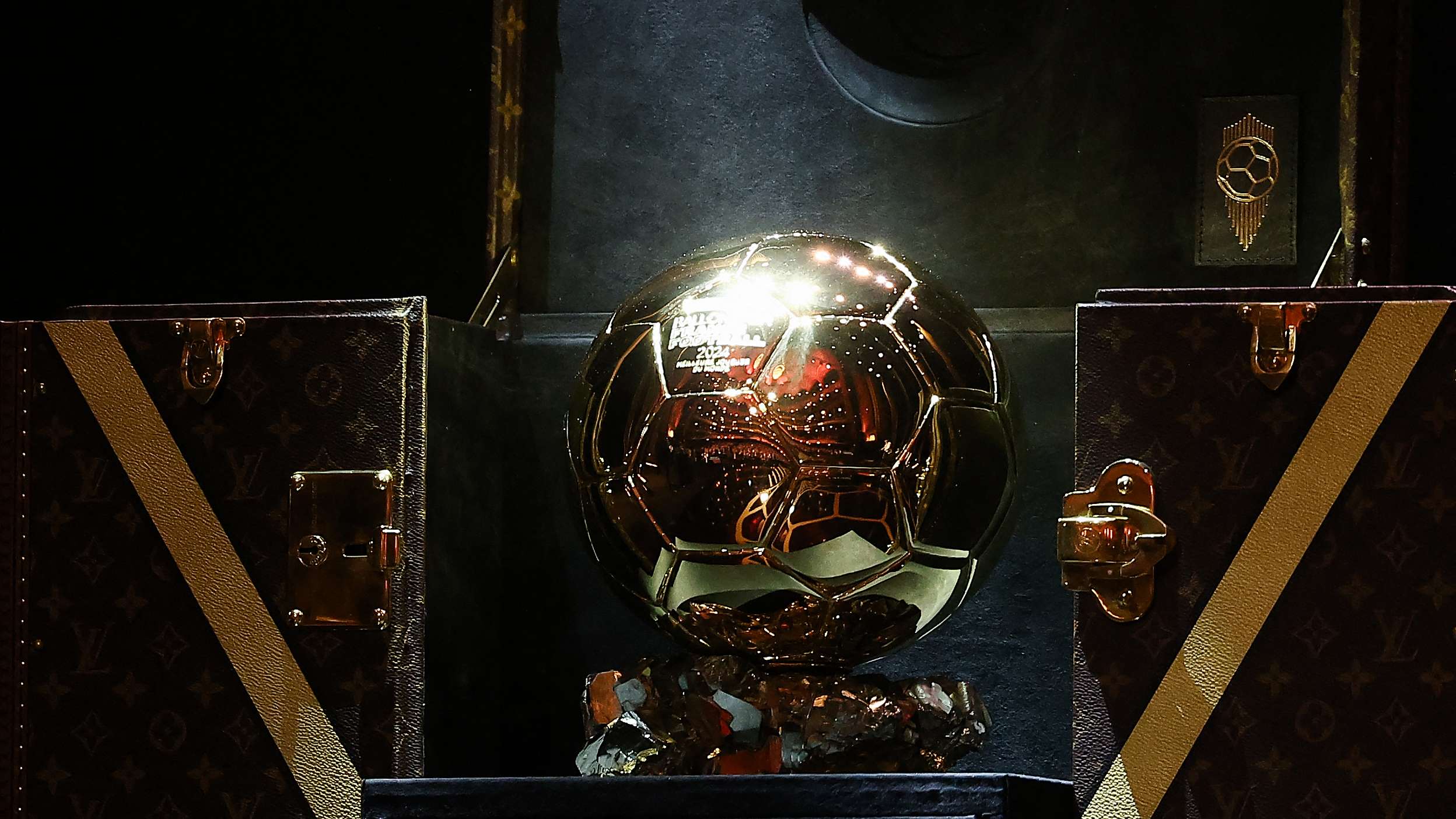Ballon d'Or: glaring error on the official website sparks controversy over the winner's identity  