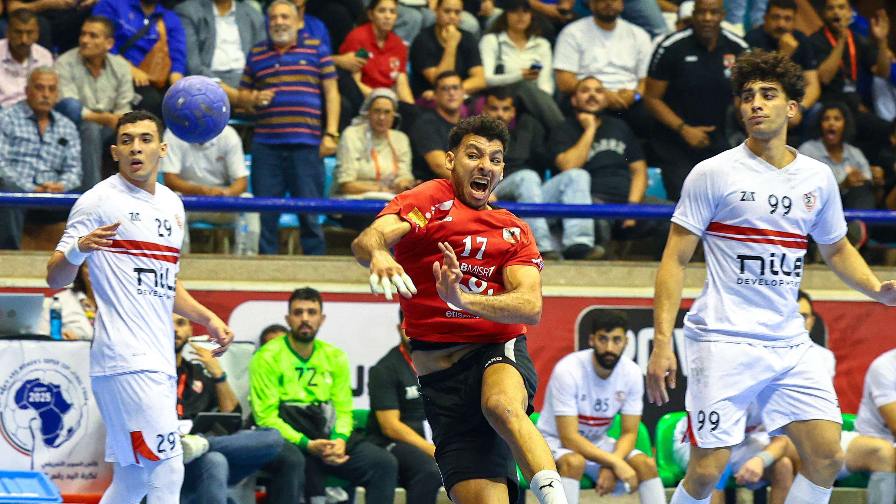 On video: Al-Ahly conquer Zamalek to snatch Handball World Cup bronze  