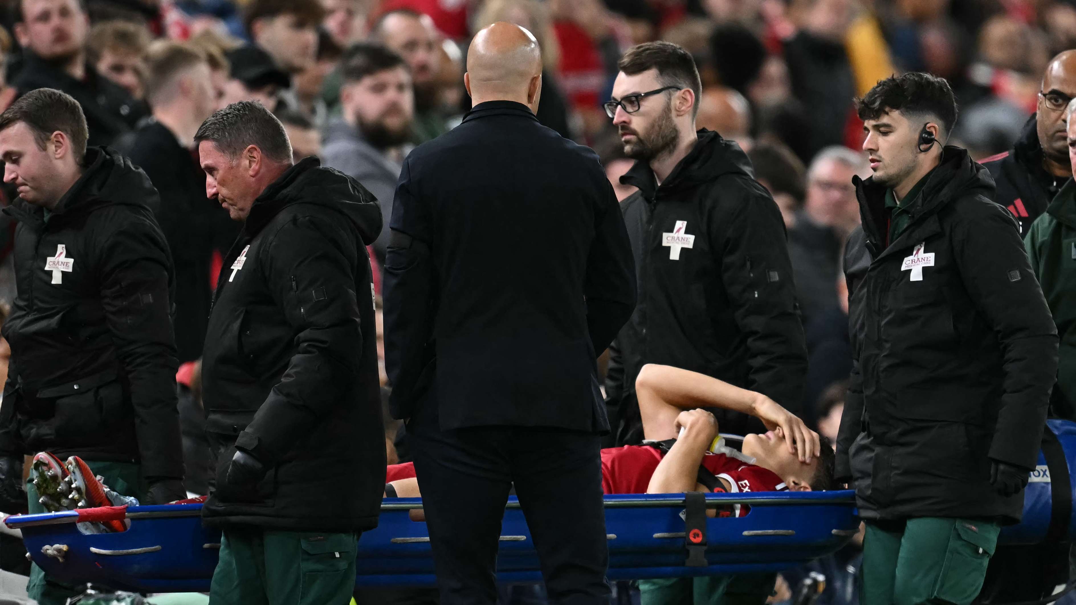 Liverpool signing under Slot has yet to make Premier League debut: ‘He must be very confident’  