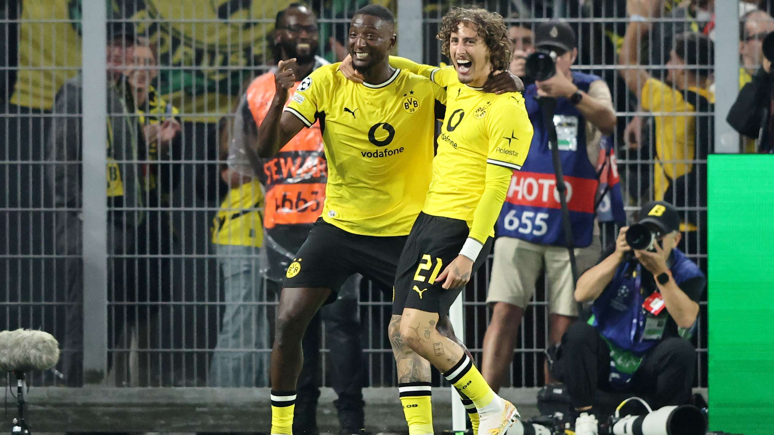 Competition for Guirassy and Silva? BVB reportedly have striker in their sights  
