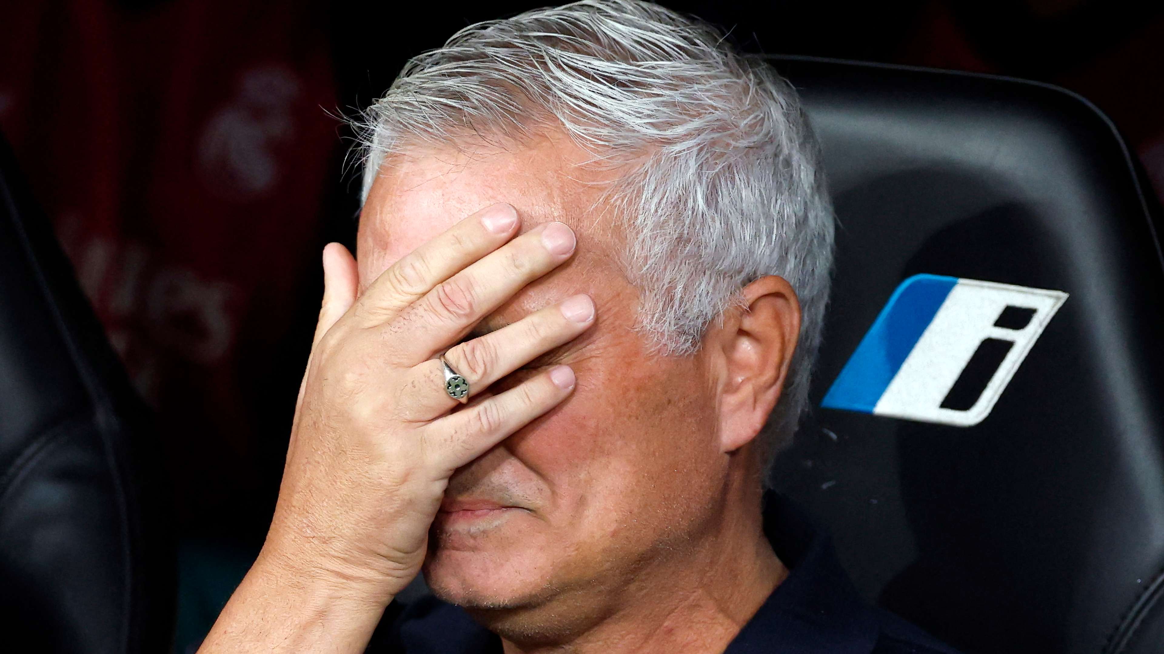 Mourinho faces a difficult choice between taking a gamble and the alternative solution  