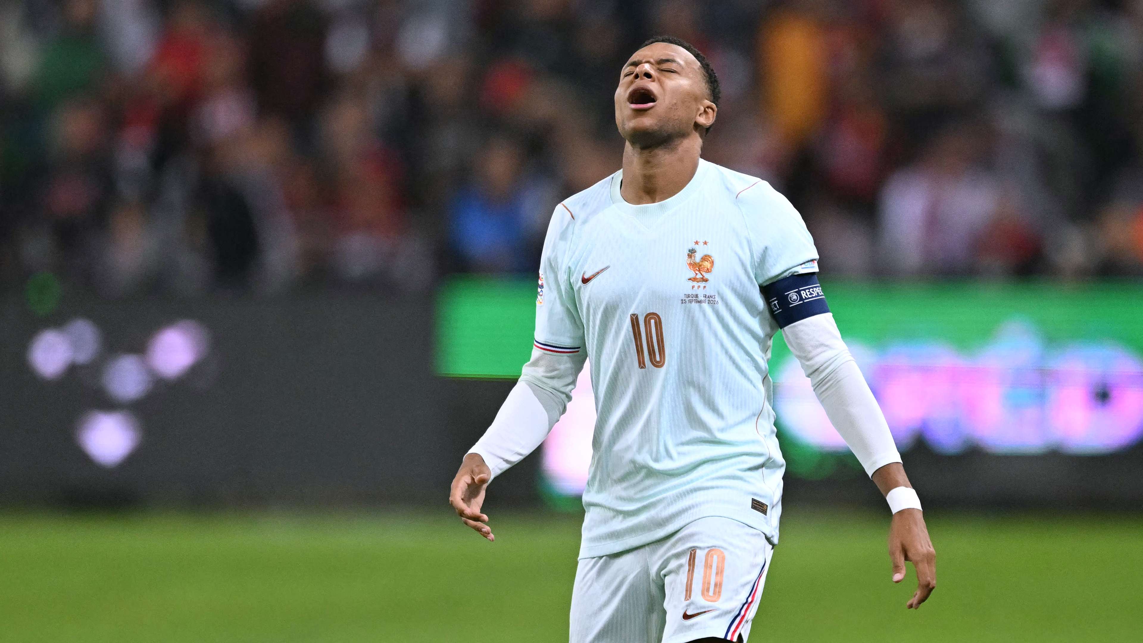 "Me... me... me": France legend attacks Mbappe over the Ballon d'Or  