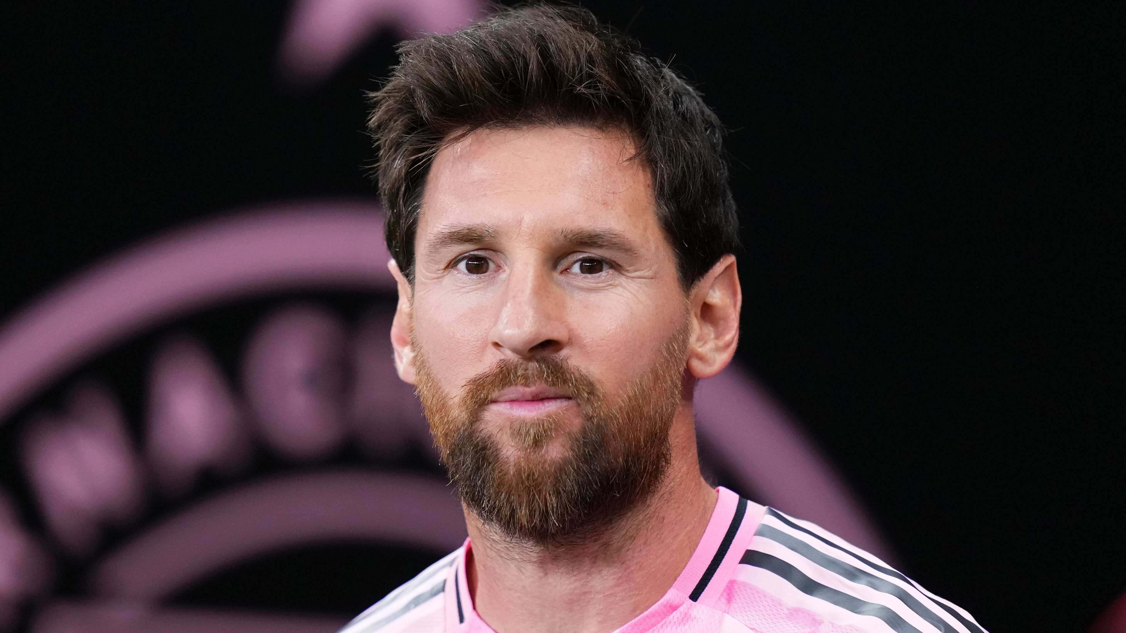 Including an SGE player! Messi picks ten stars of the new generation  
