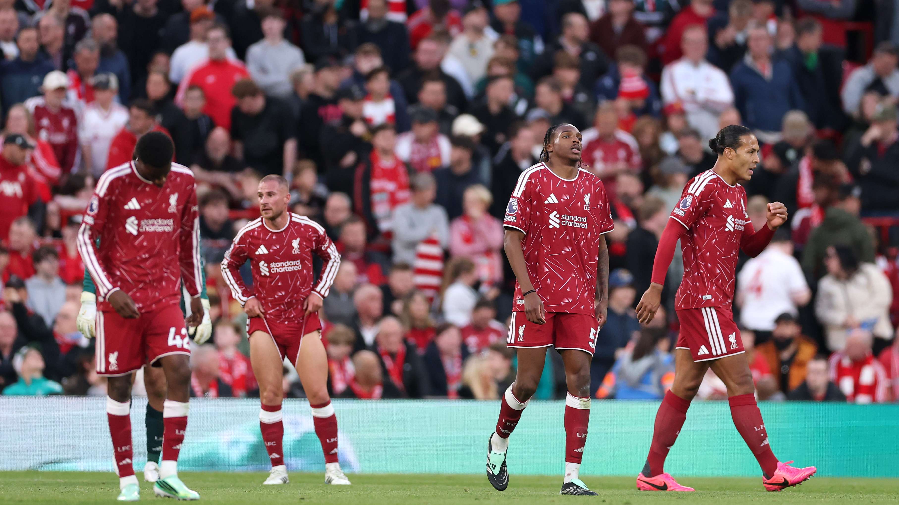 Liverpool Ratings: Gravenberch madness ruins everything!  