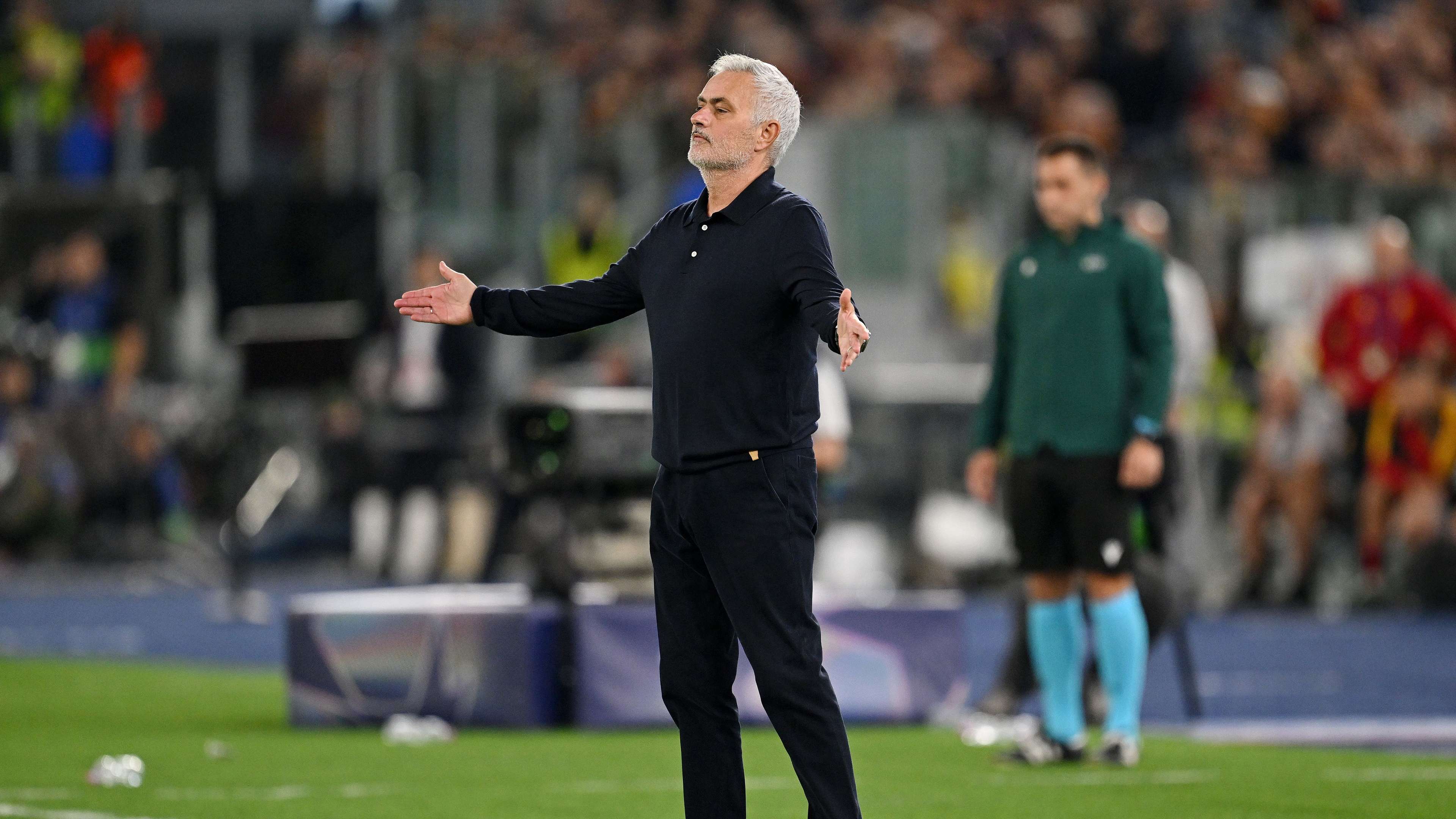 Against the prevailing tone: Roma's comeback hands Mourinho a historic achievement with Real Madrid  