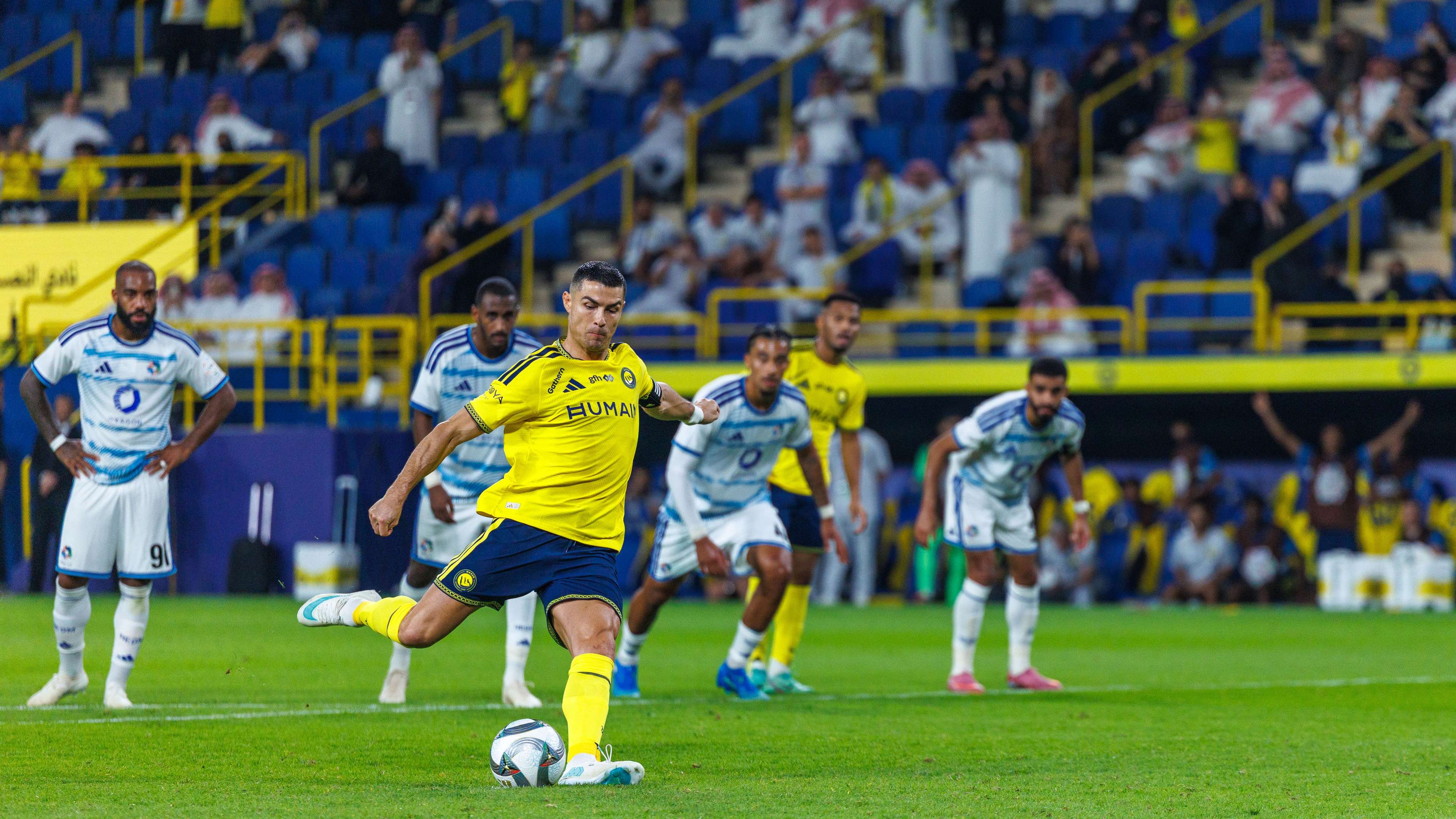 The Al-Nassr and Al-Wasl crisis ignites: the AFC in the firing line as a legal battle looms on the horizon!  