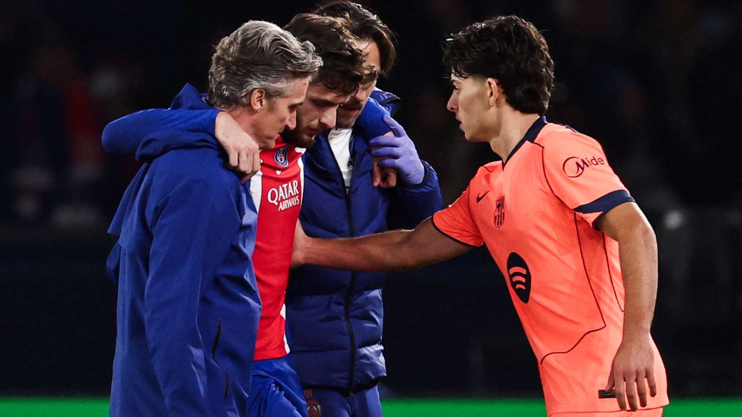 A Moroccan star on Paris's table: Barcelona watches on!  