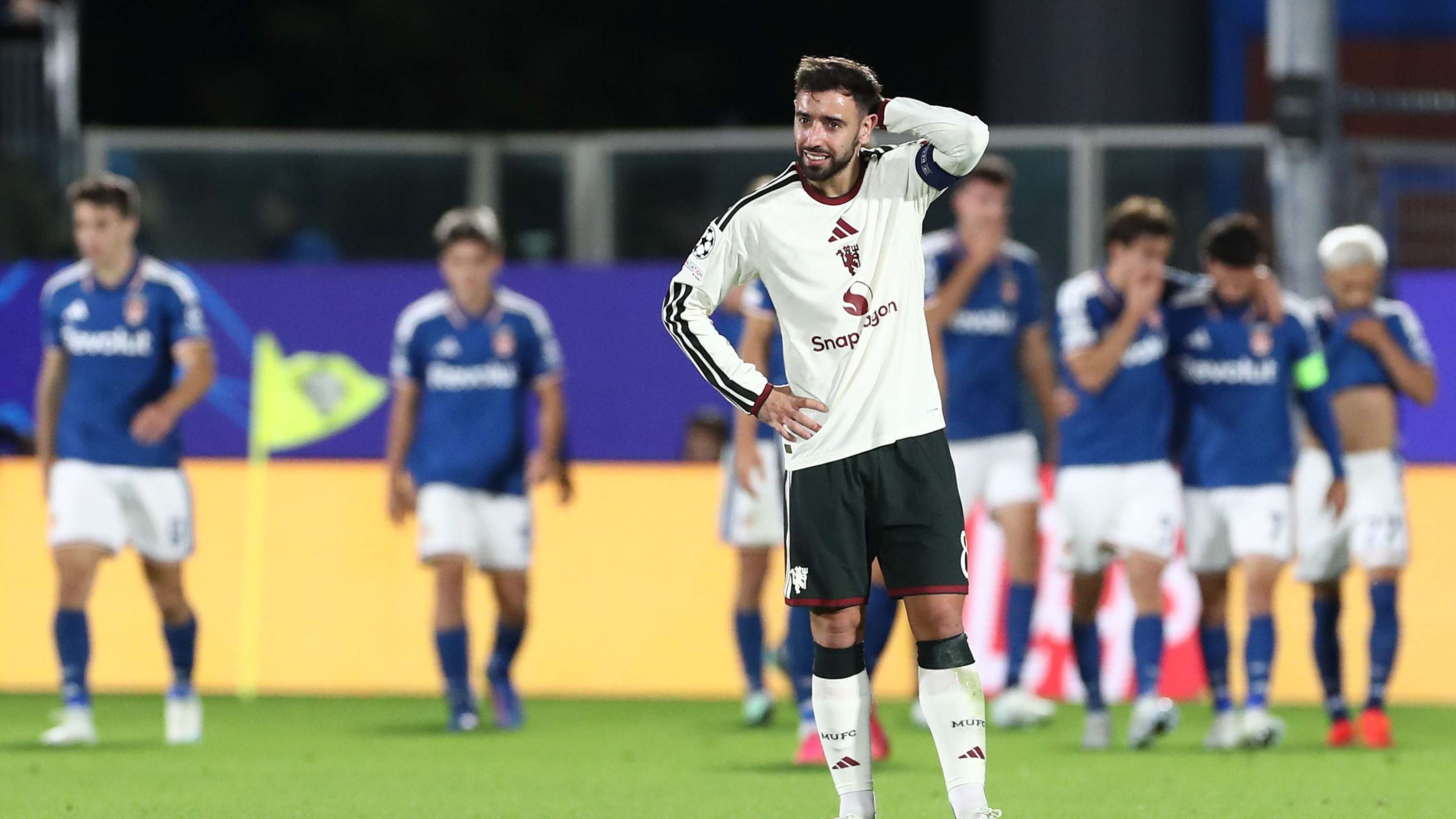 A disastrous night for Bruno: United's star under scrutiny after Como's four-goal haul  