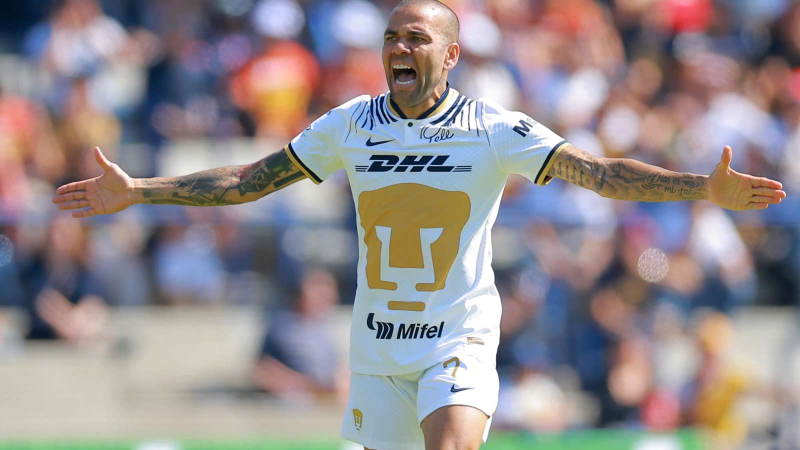 Dani Alves, a life like a film: he travels the world as a preacher, after the triumphs, prison and acquittal  